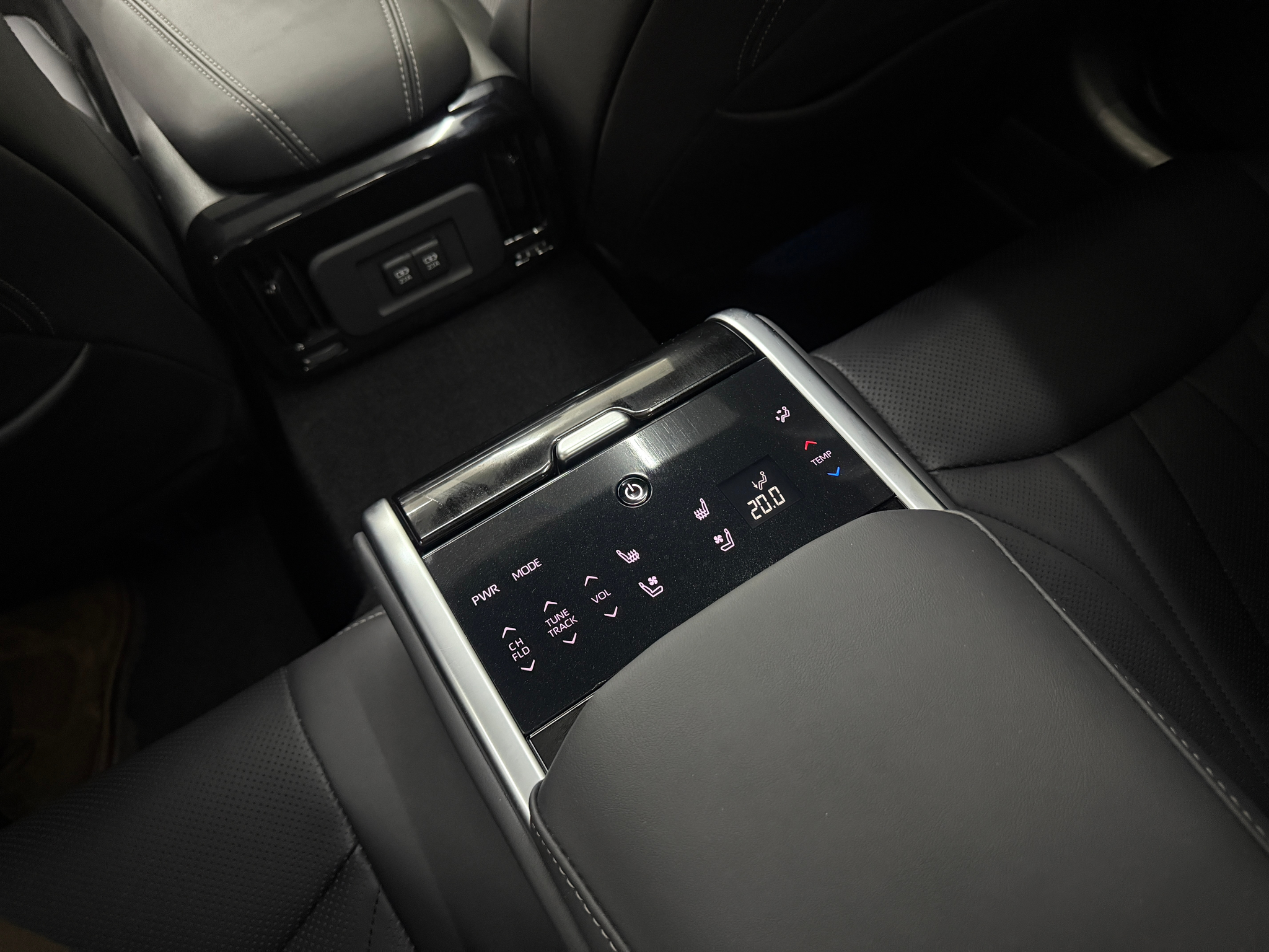 listing desktop thumbnail image 15