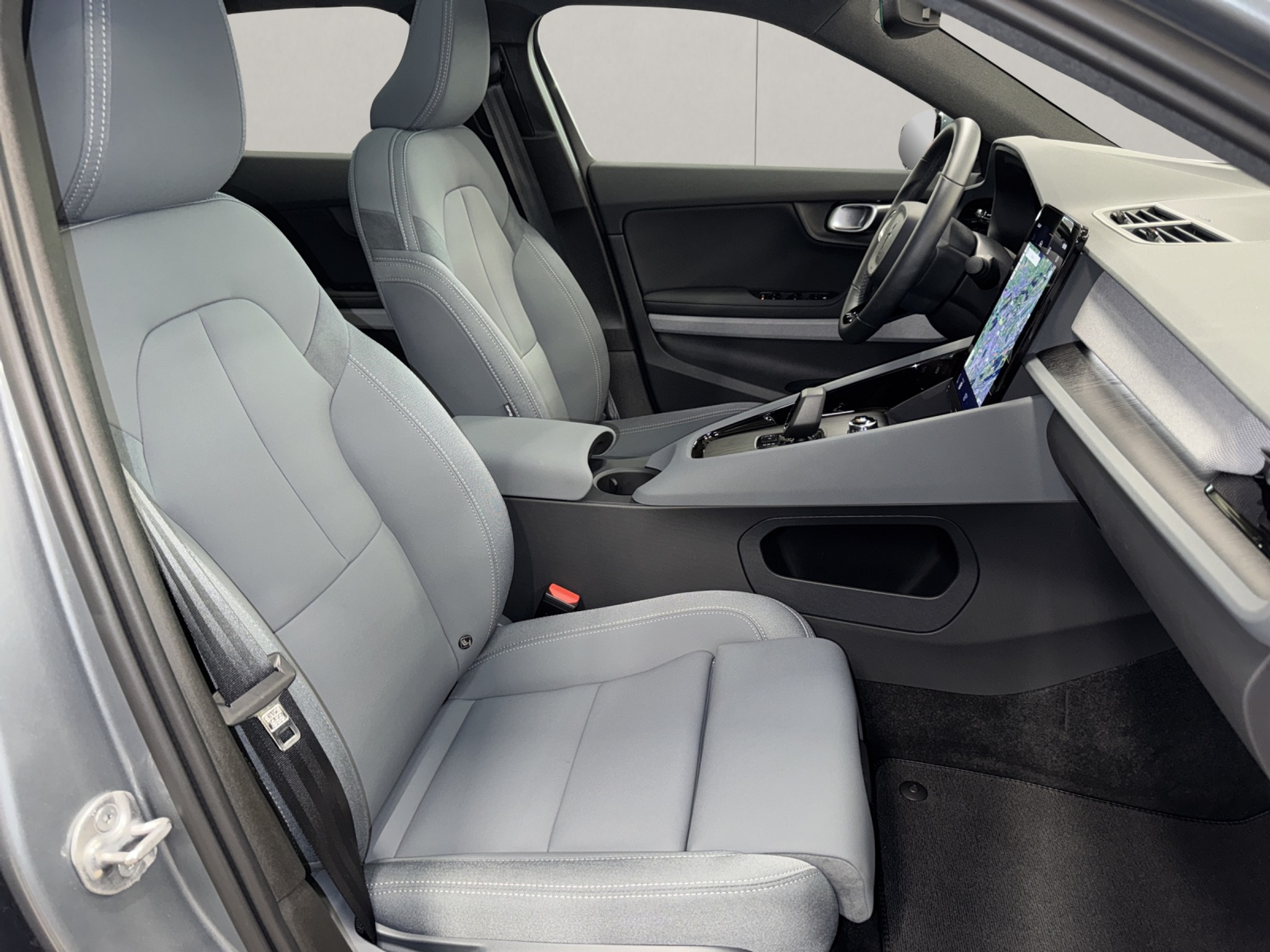 listing desktop thumbnail image 10