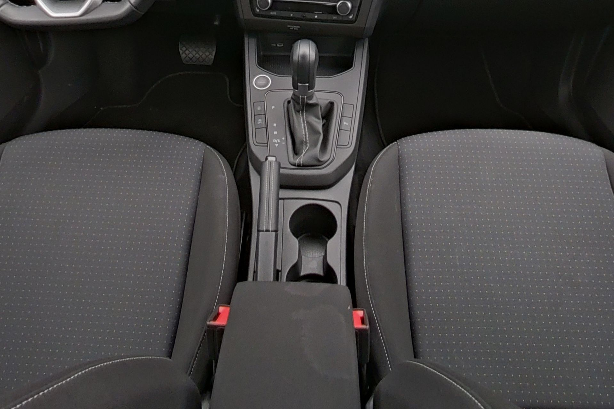 listing desktop thumbnail image 10