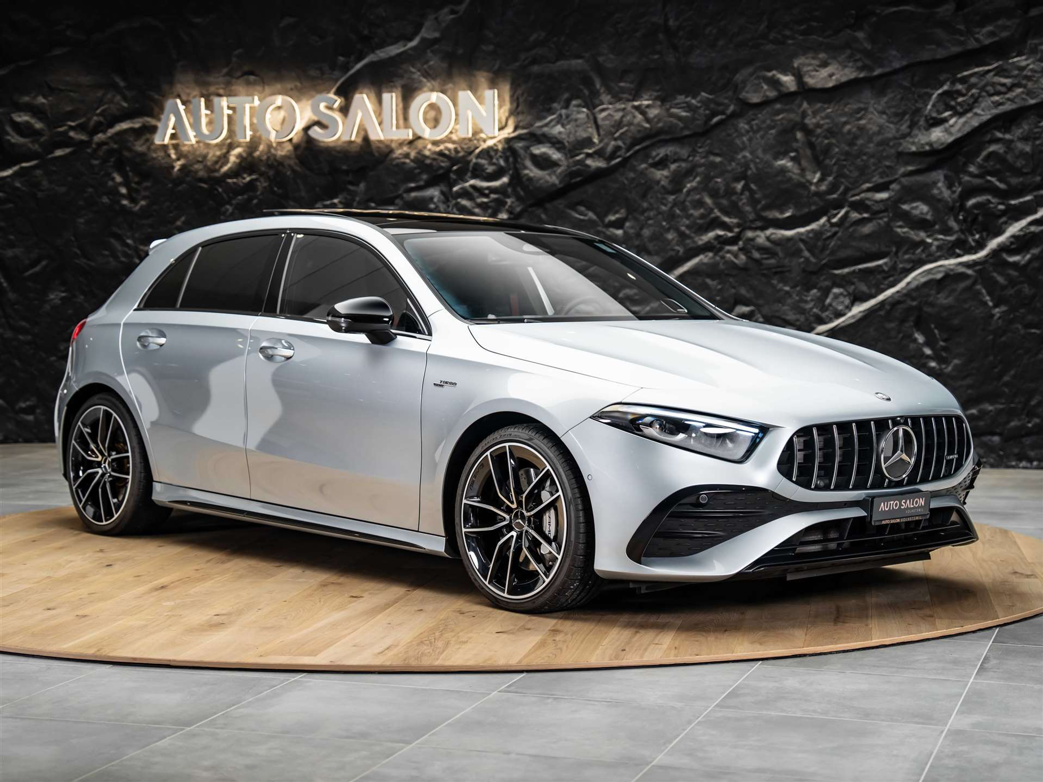 listing desktop thumbnail image 5