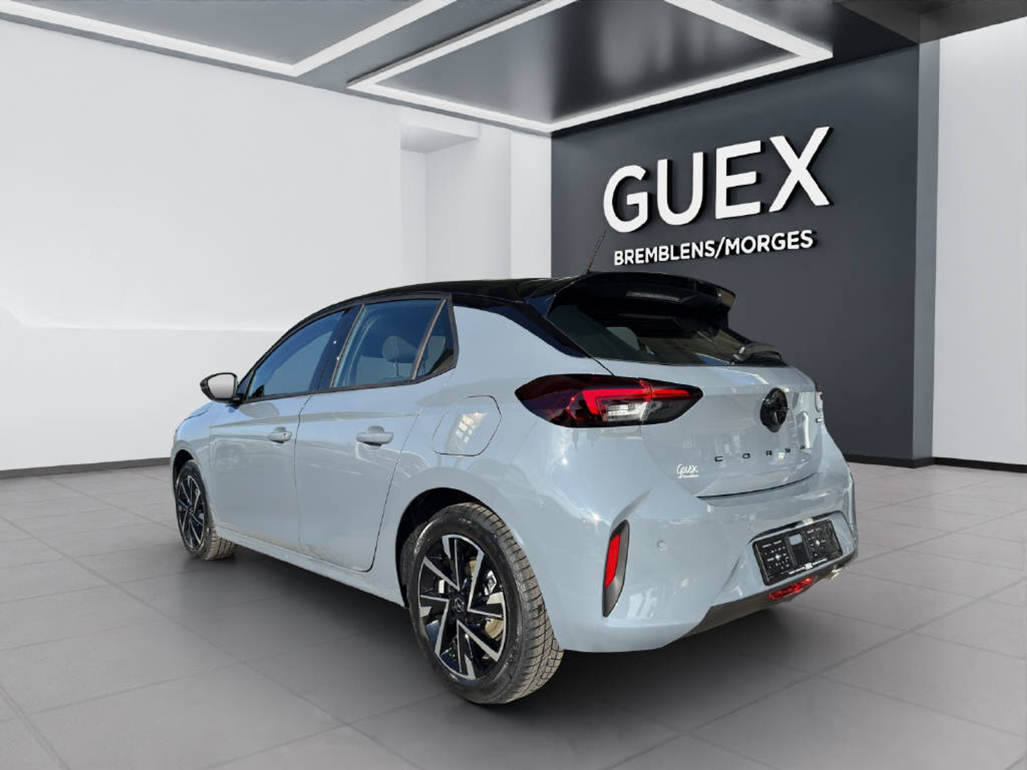 listing desktop thumbnail image 2