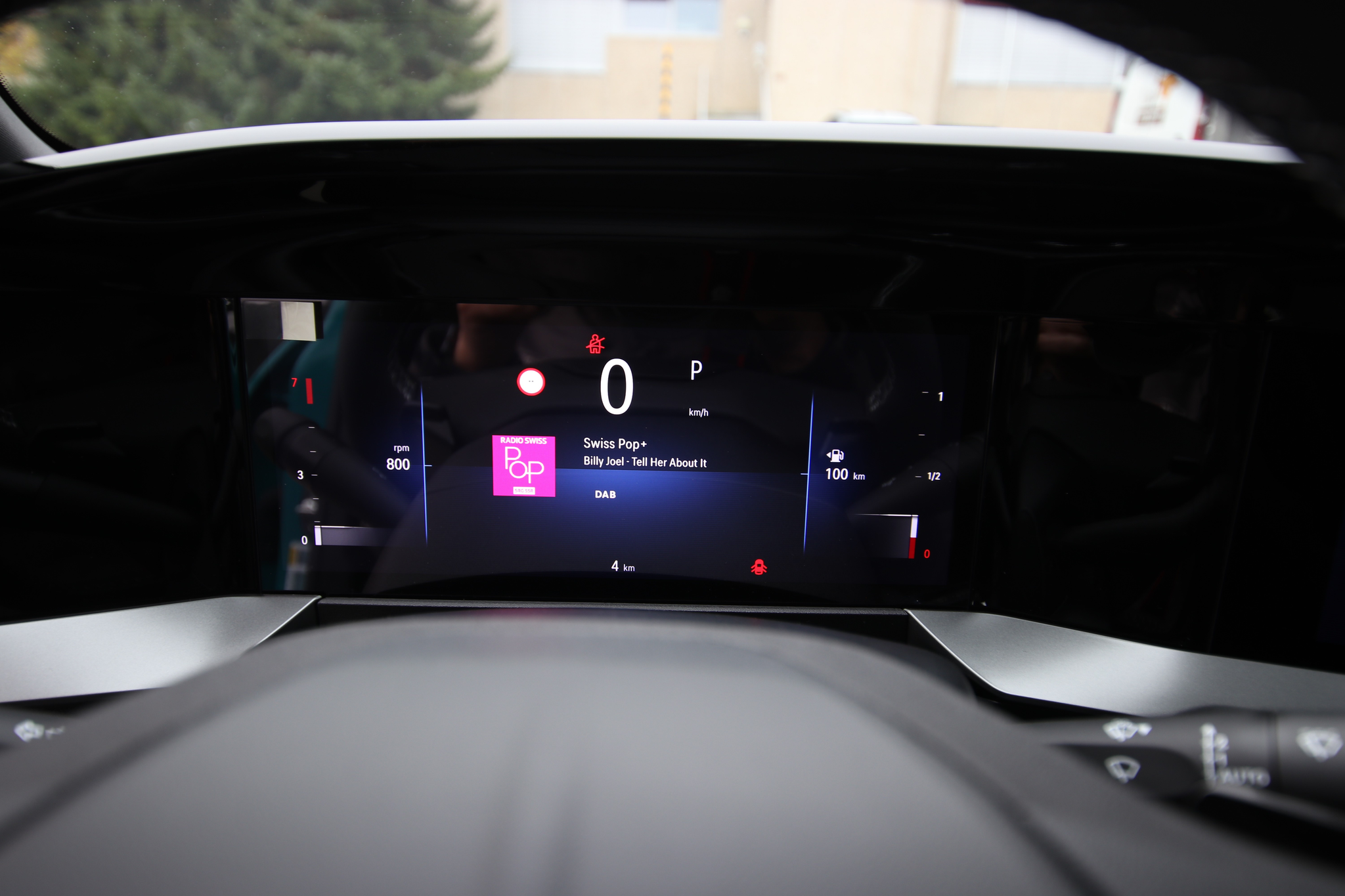 listing desktop thumbnail image 23