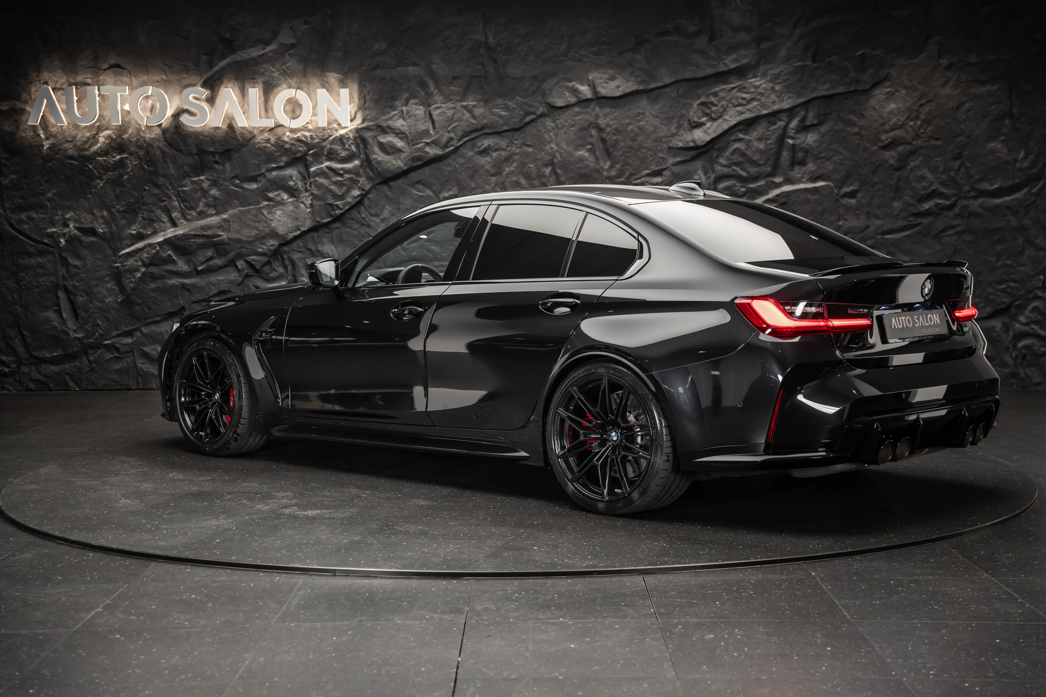 listing desktop thumbnail image 3