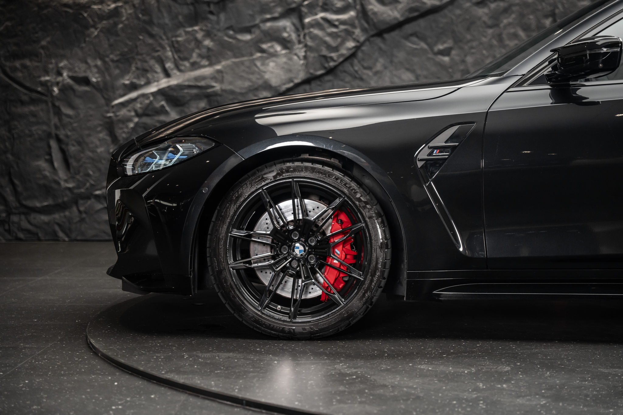 listing desktop thumbnail image 10