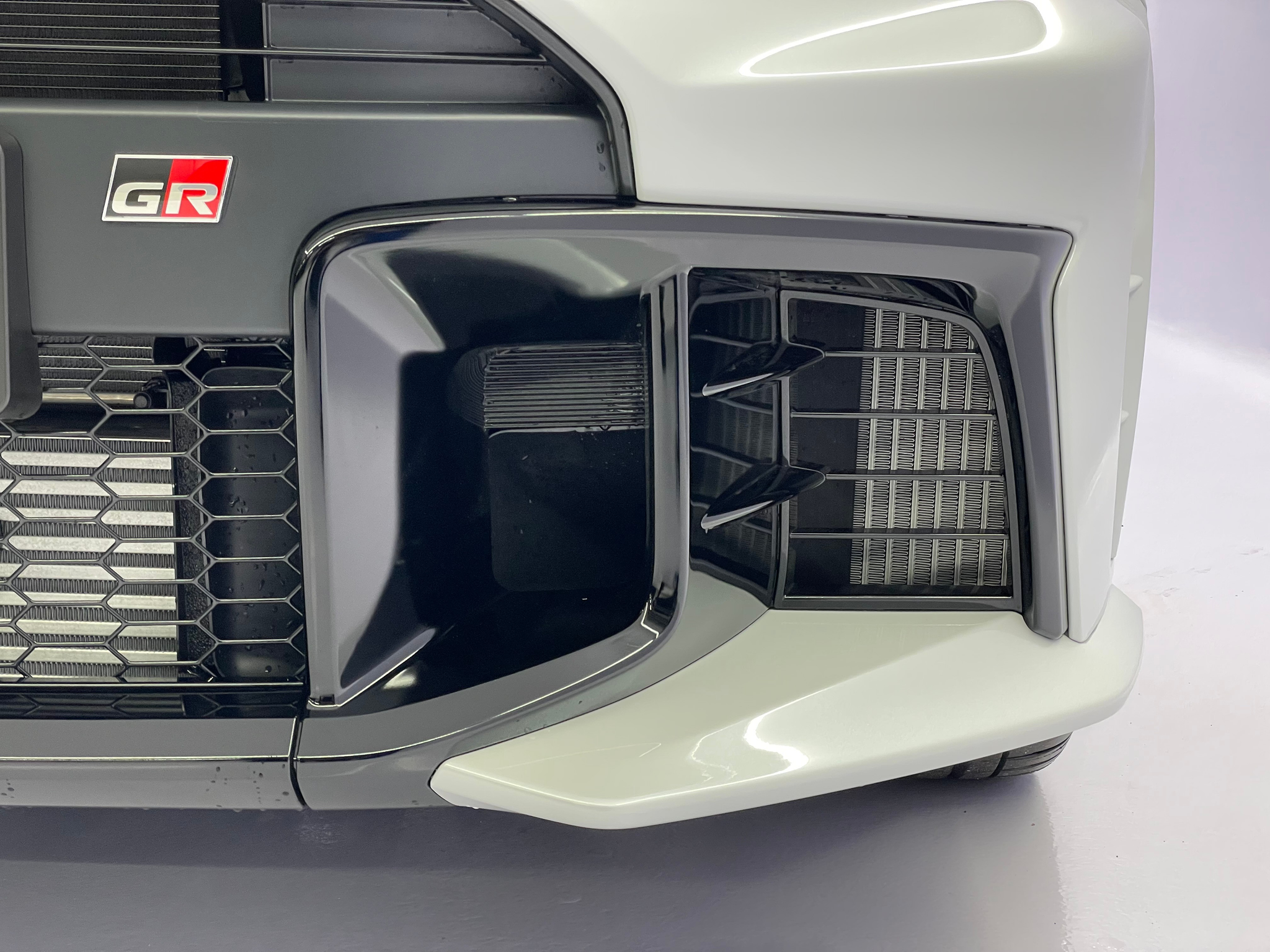 listing desktop thumbnail image 16