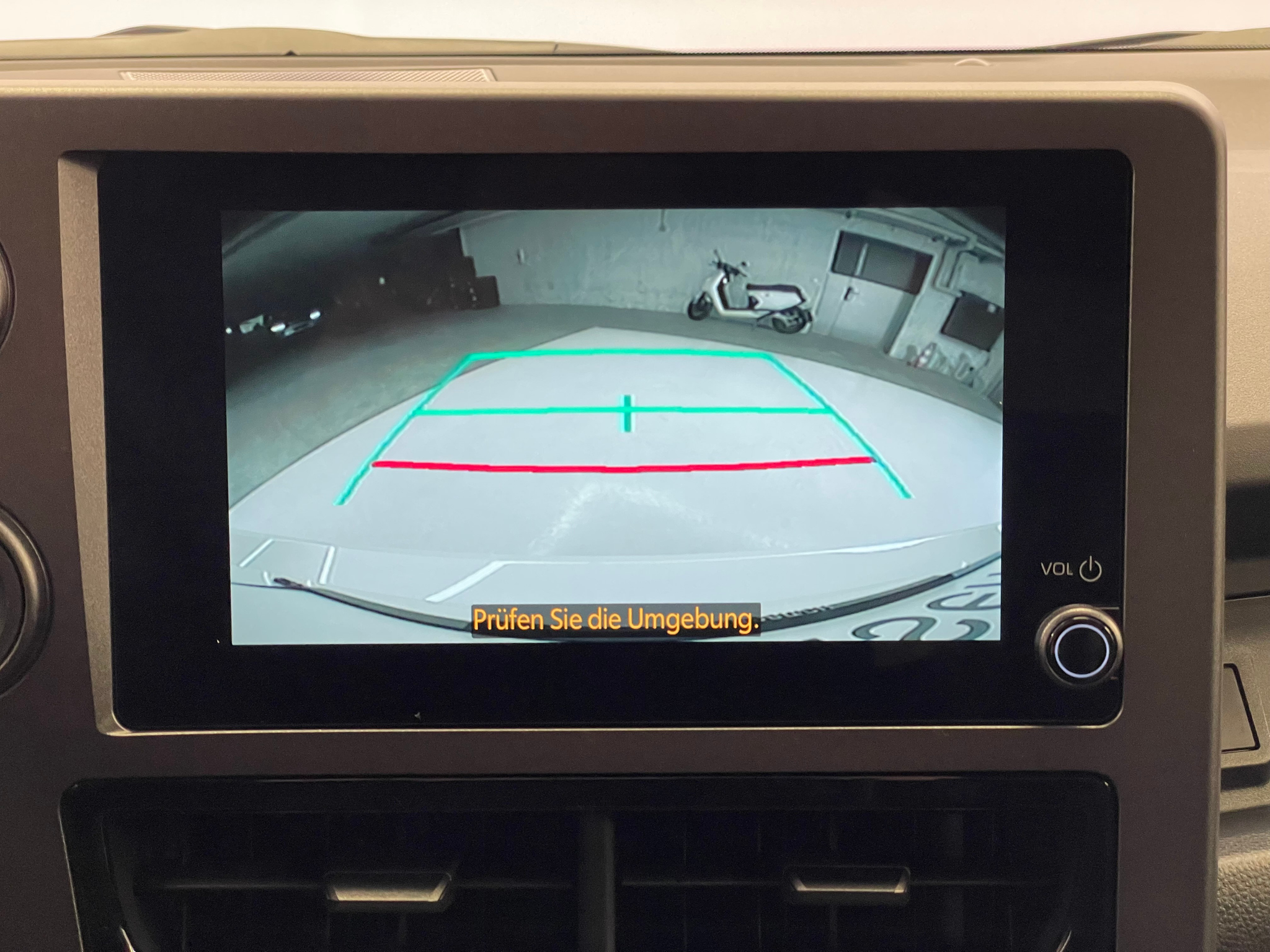 listing desktop thumbnail image 12