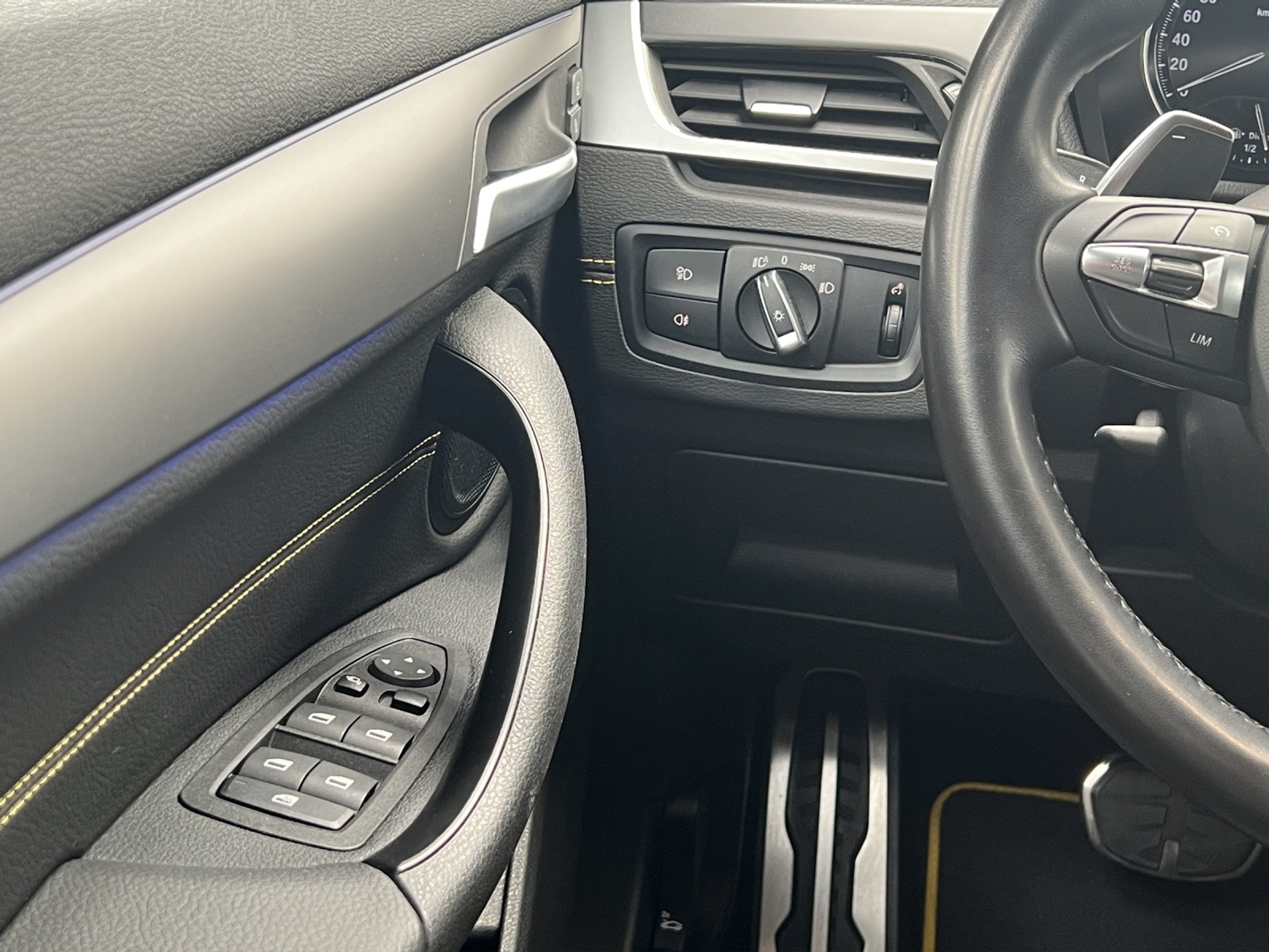 listing desktop thumbnail image 15