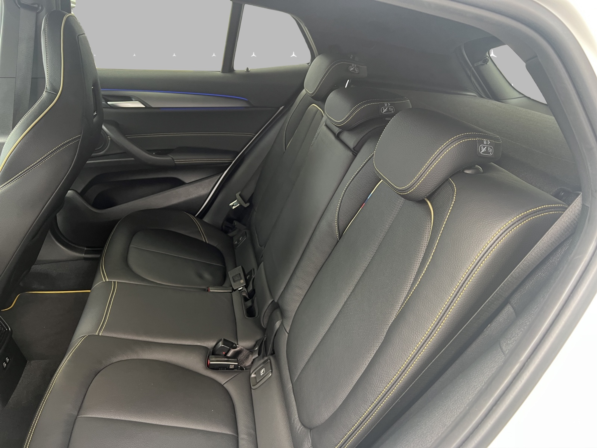 listing desktop thumbnail image 10