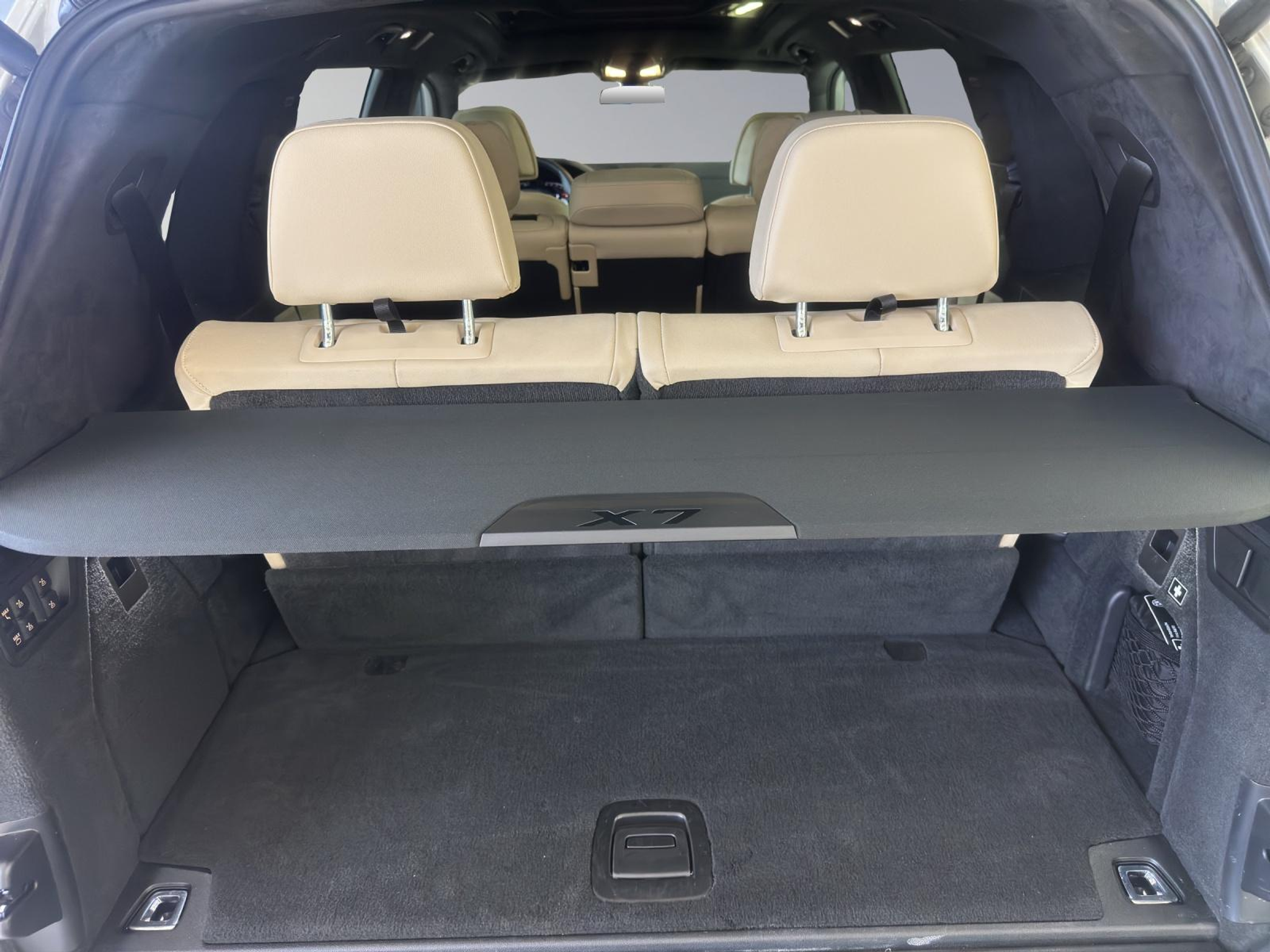 listing desktop thumbnail image 17