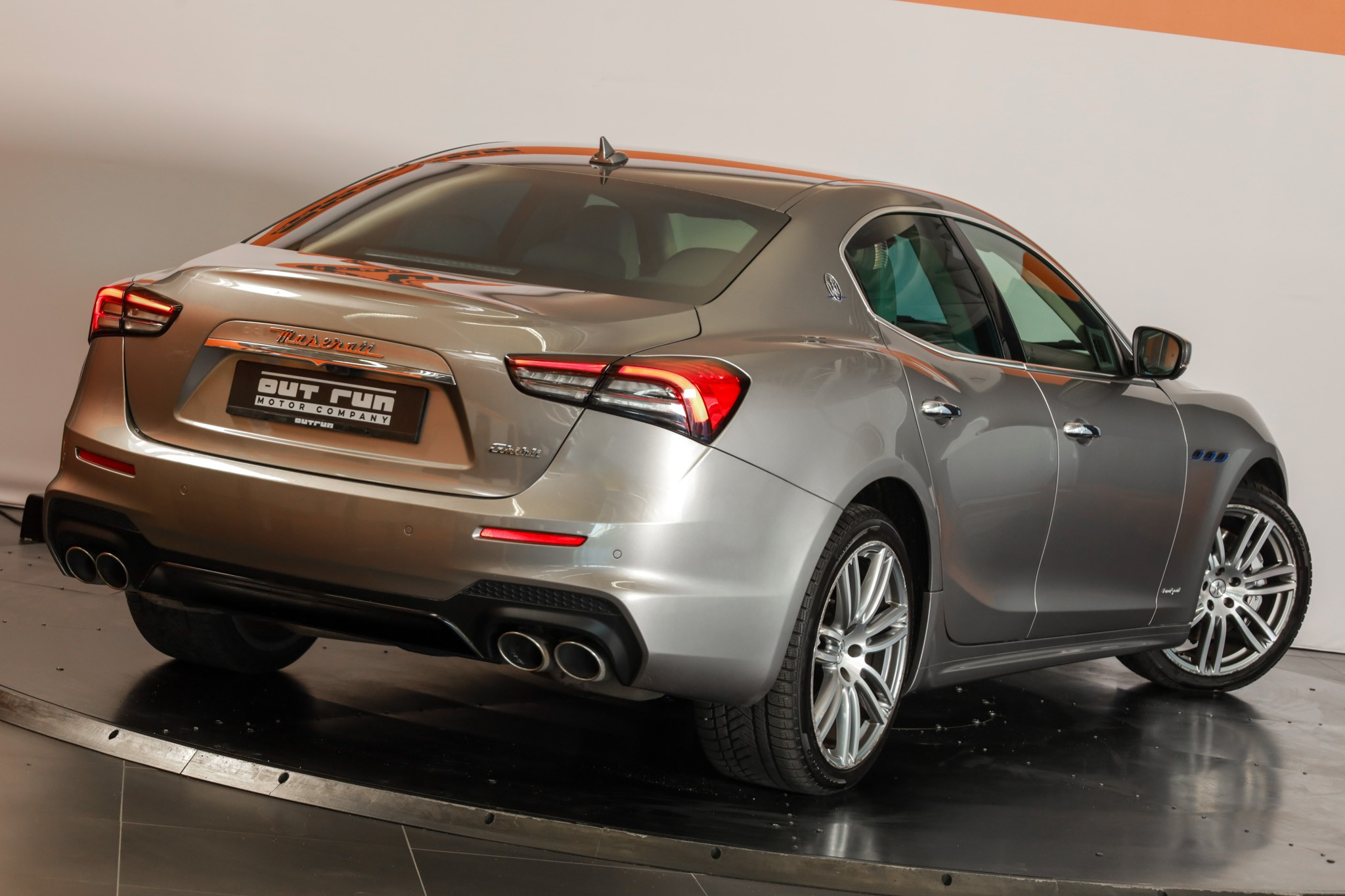 listing desktop thumbnail image 8