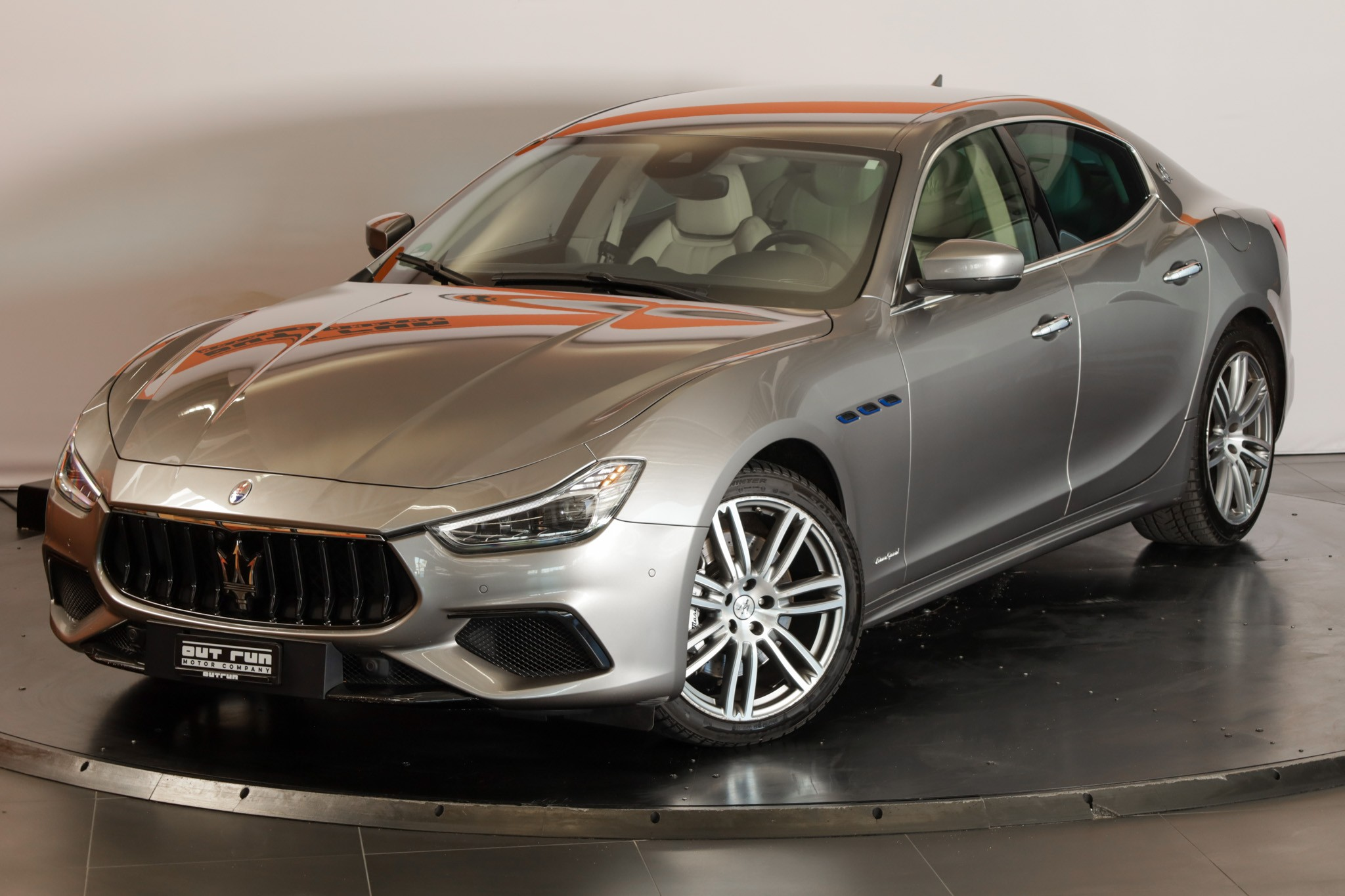 listing desktop thumbnail image 4