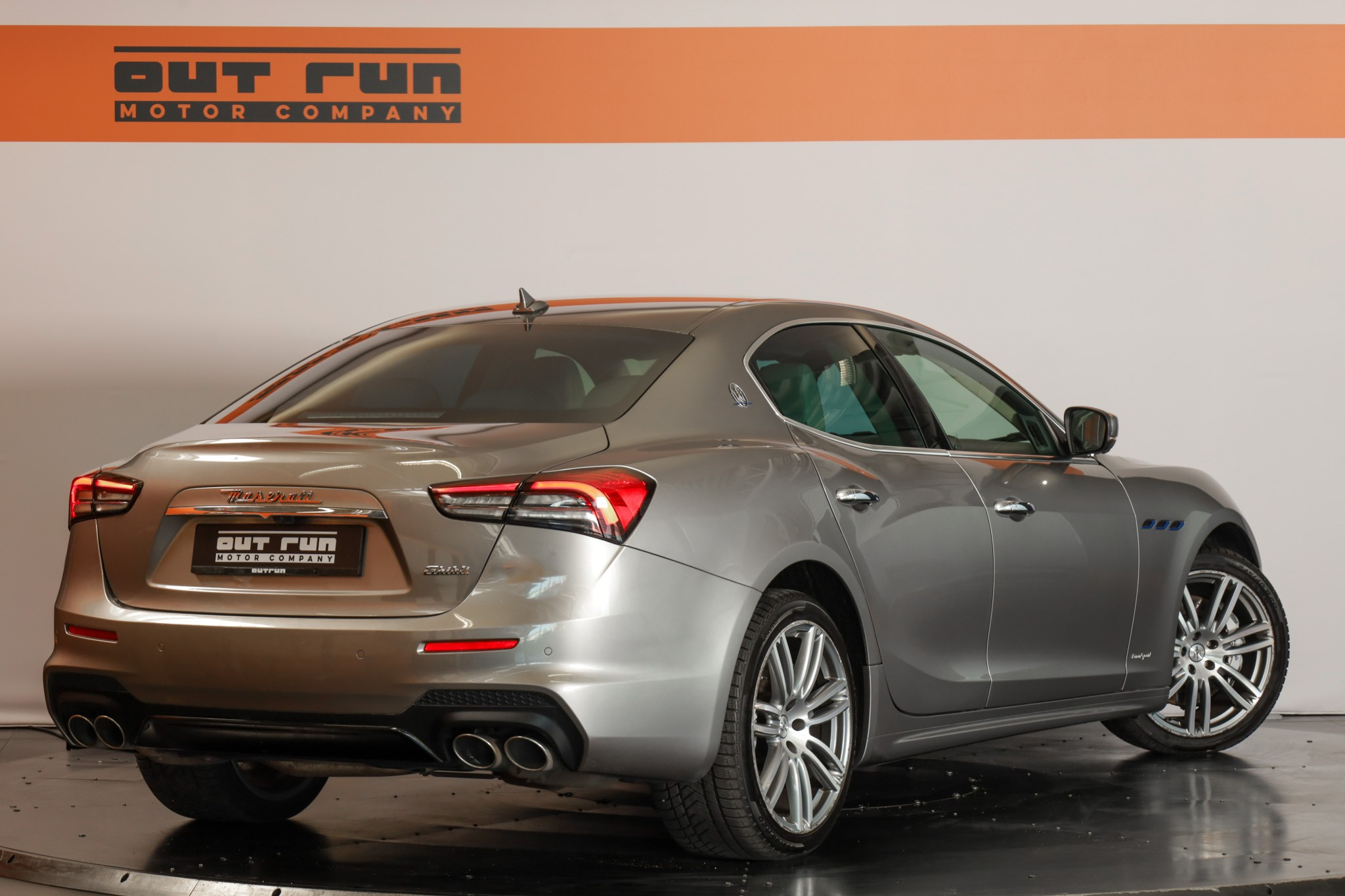 listing desktop thumbnail image 2