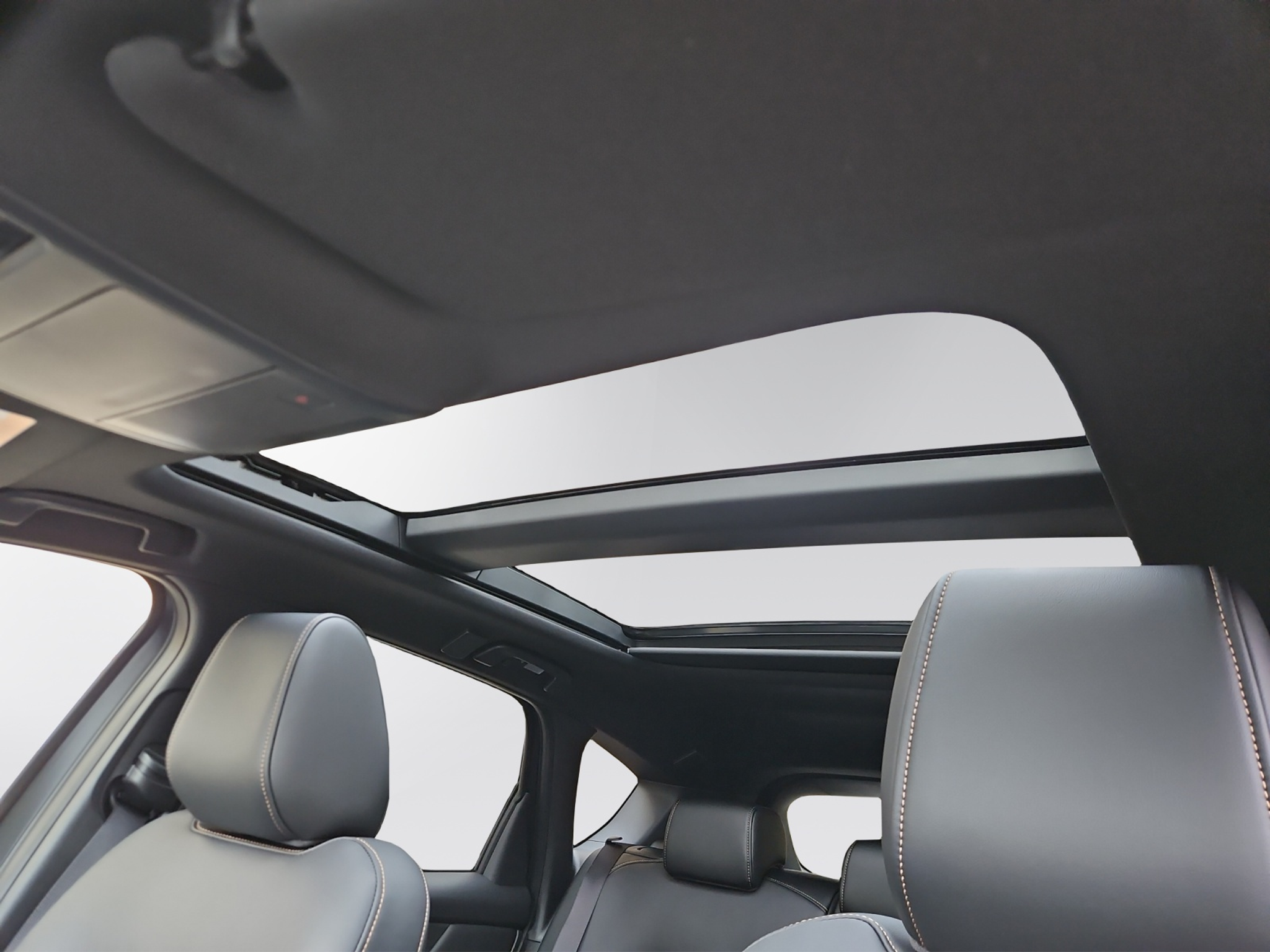 listing desktop thumbnail image 7