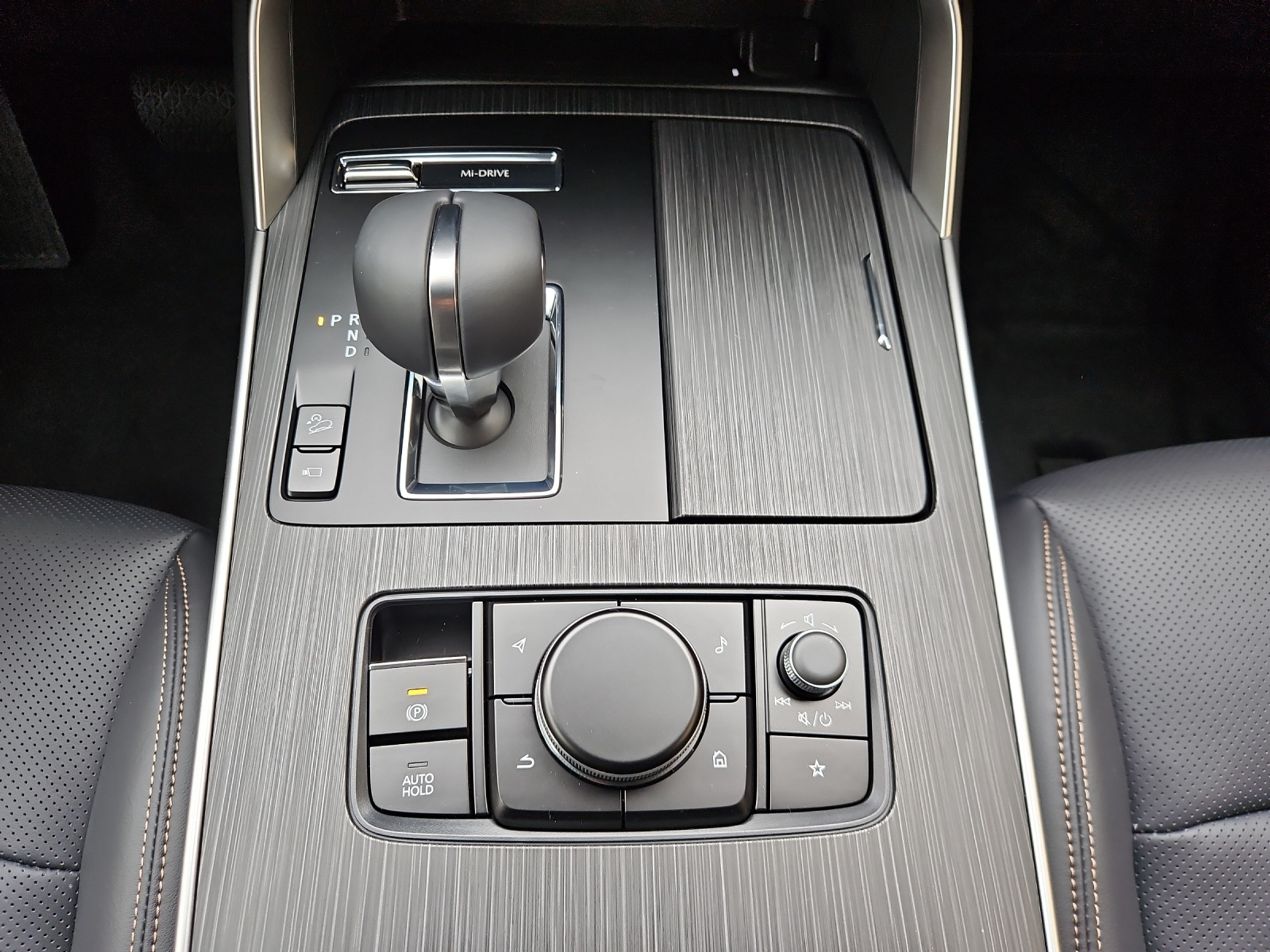 listing desktop thumbnail image 14