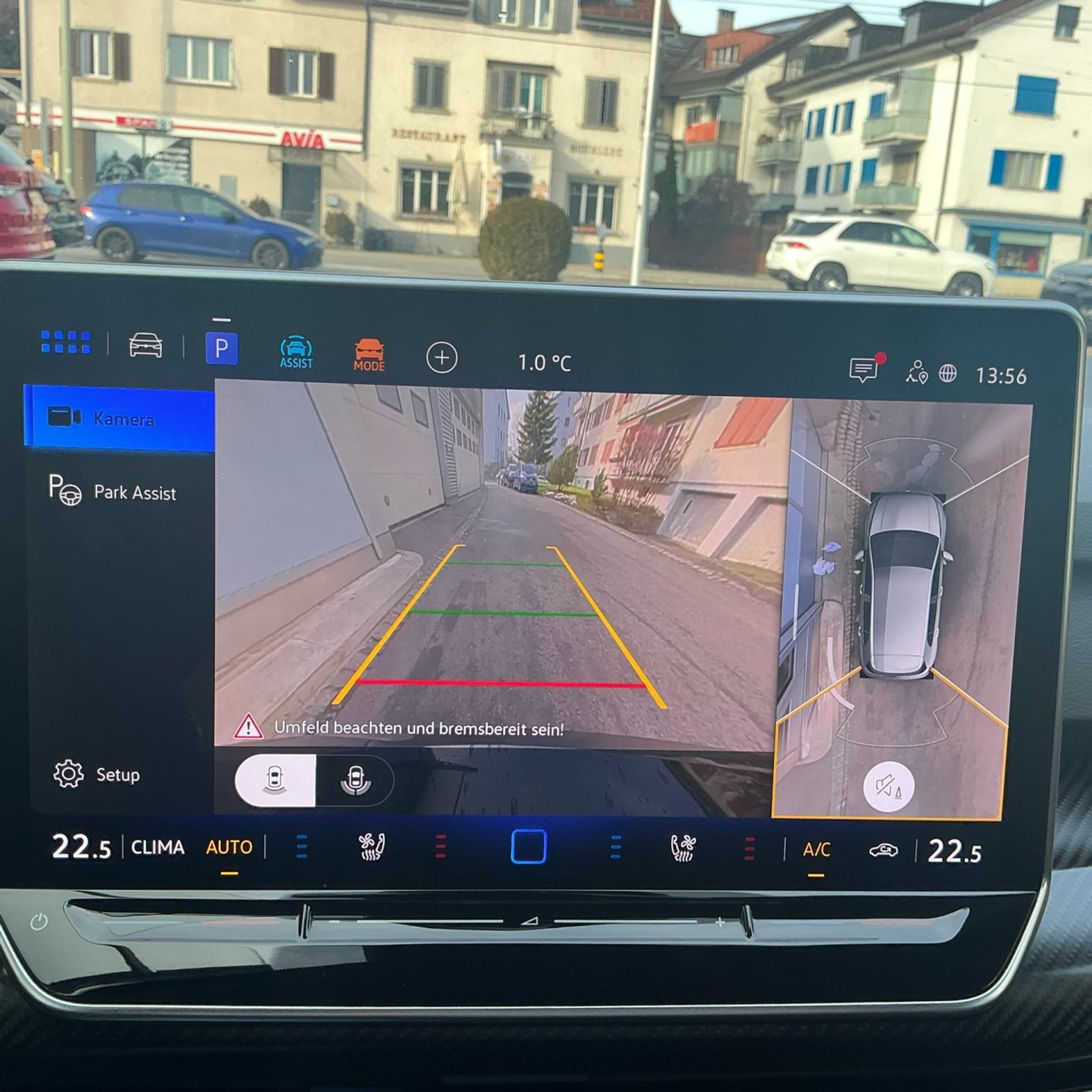 listing desktop thumbnail image 15