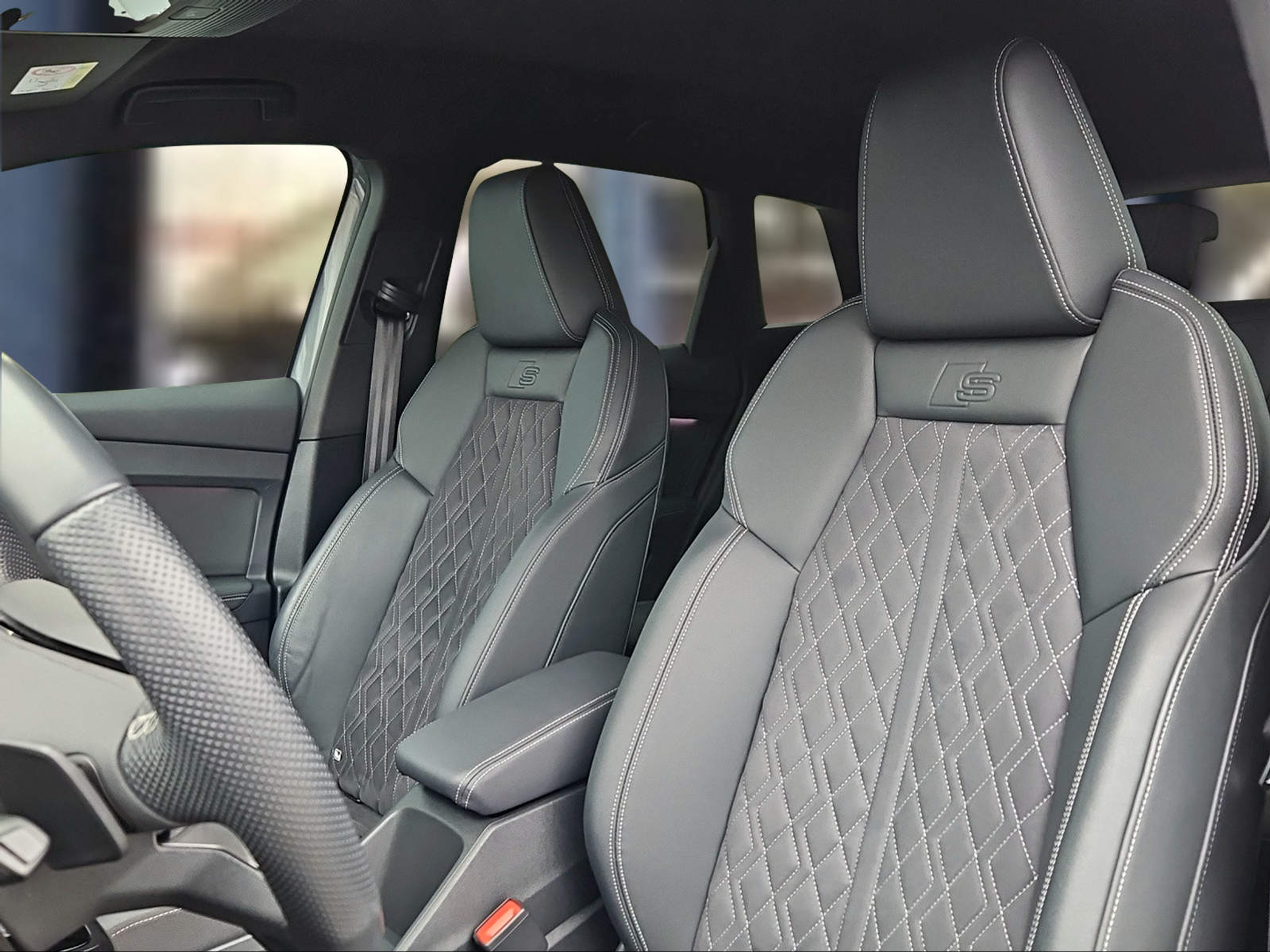 listing desktop thumbnail image 7