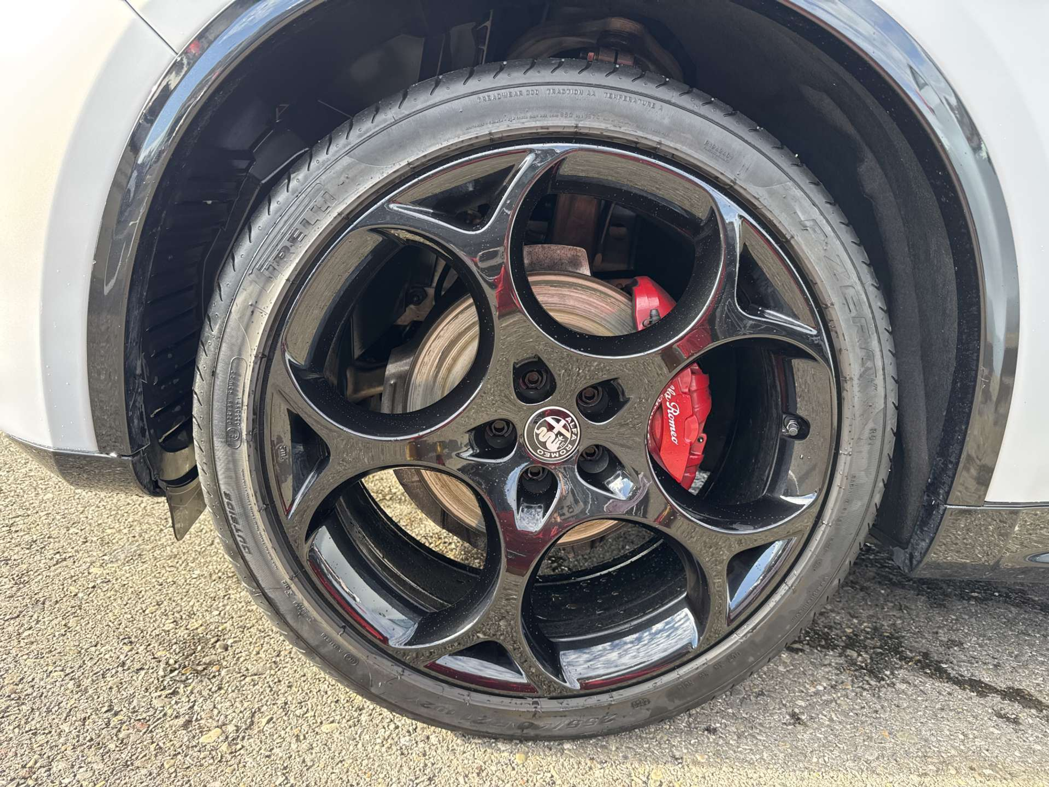 listing desktop thumbnail image 8