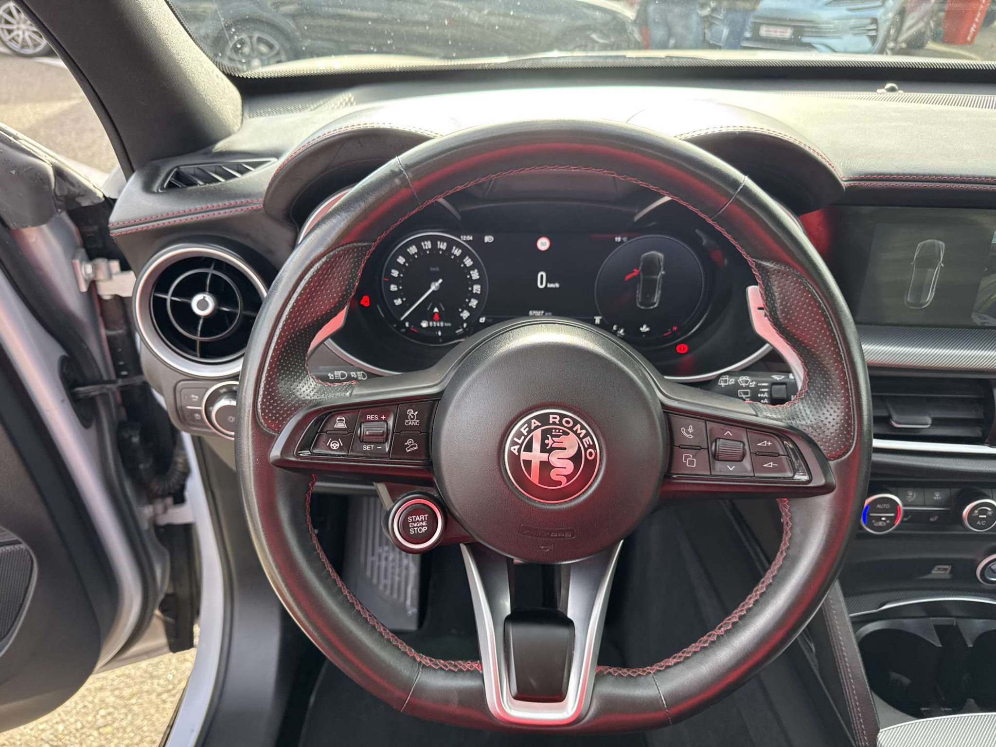 listing desktop thumbnail image 15