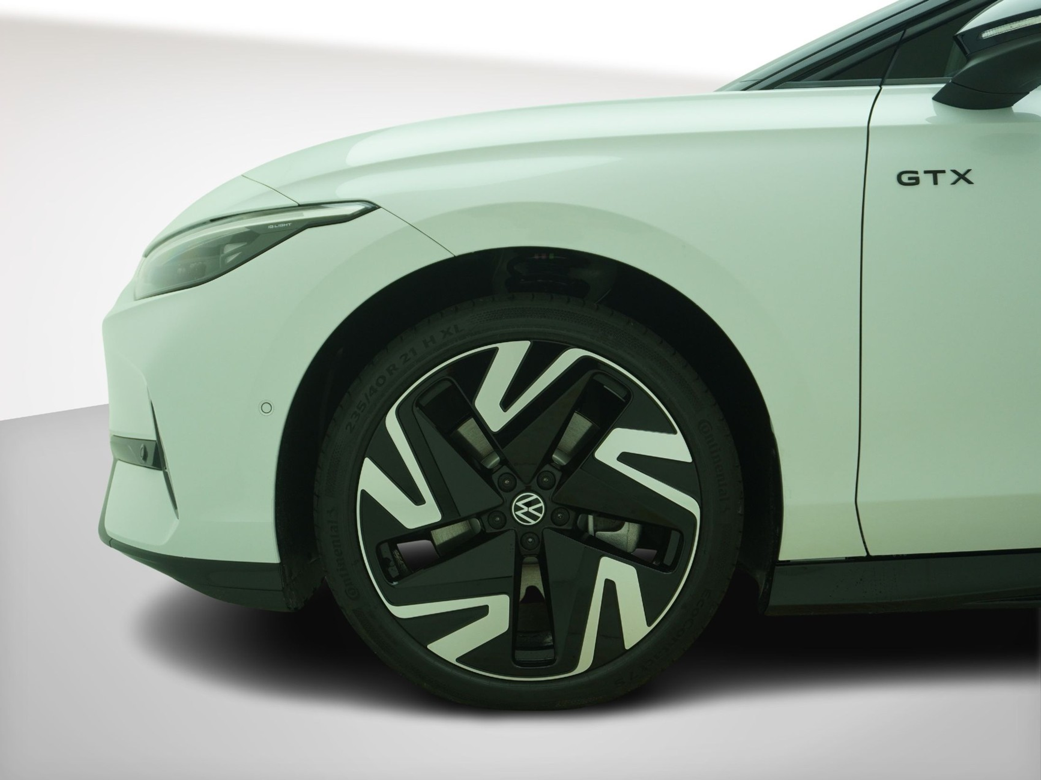 listing desktop thumbnail image 9