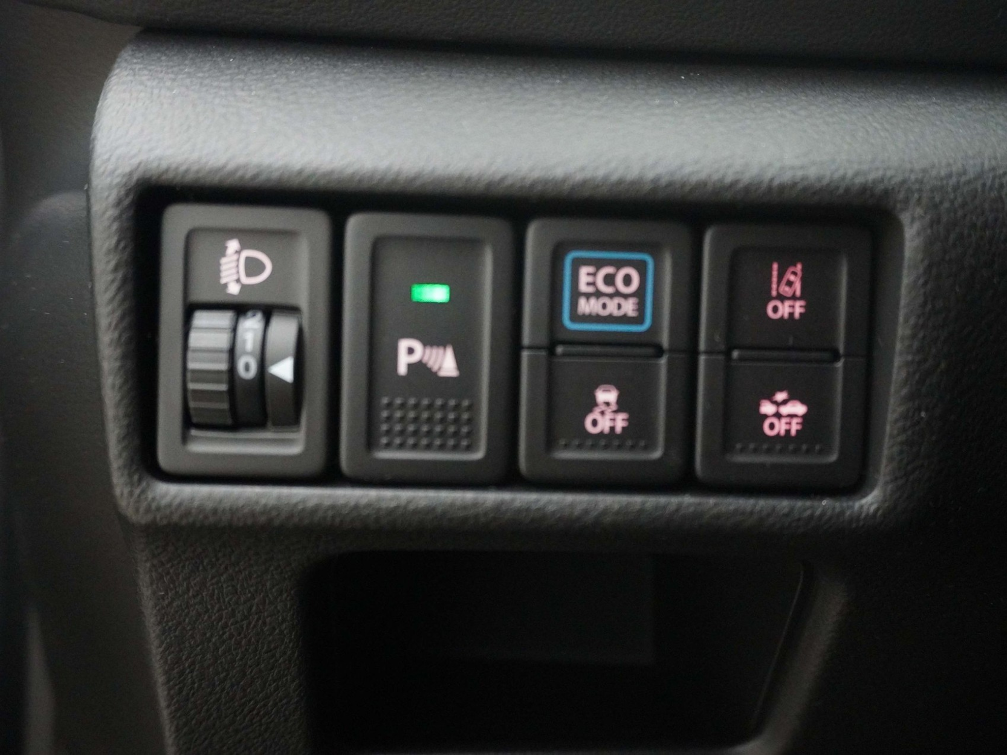 listing desktop thumbnail image 15