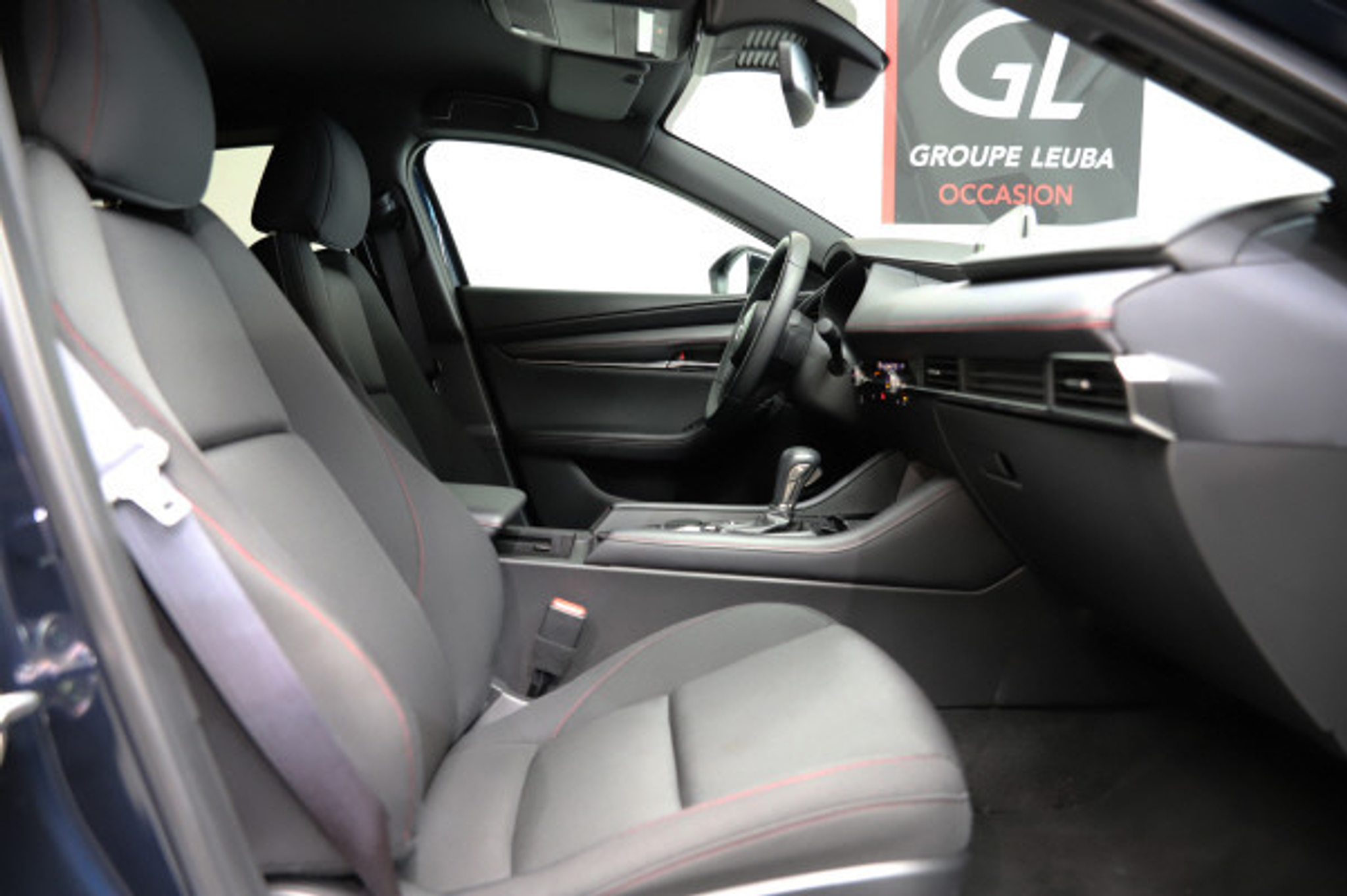 listing desktop thumbnail image 8