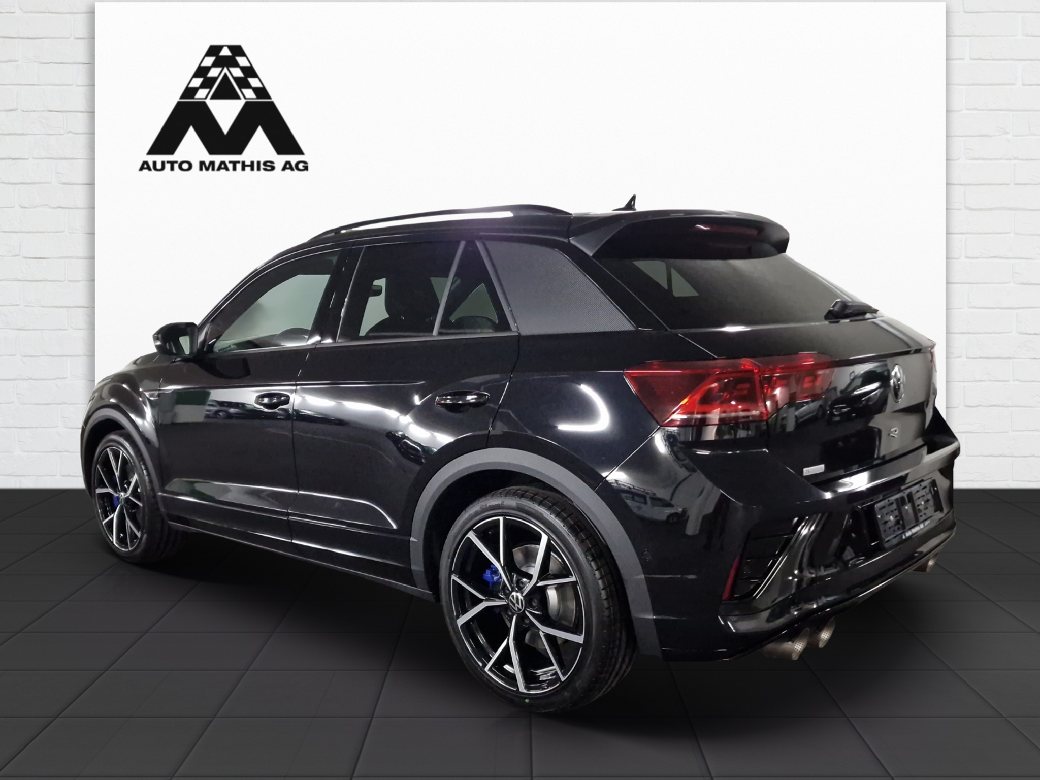 listing desktop thumbnail image 3