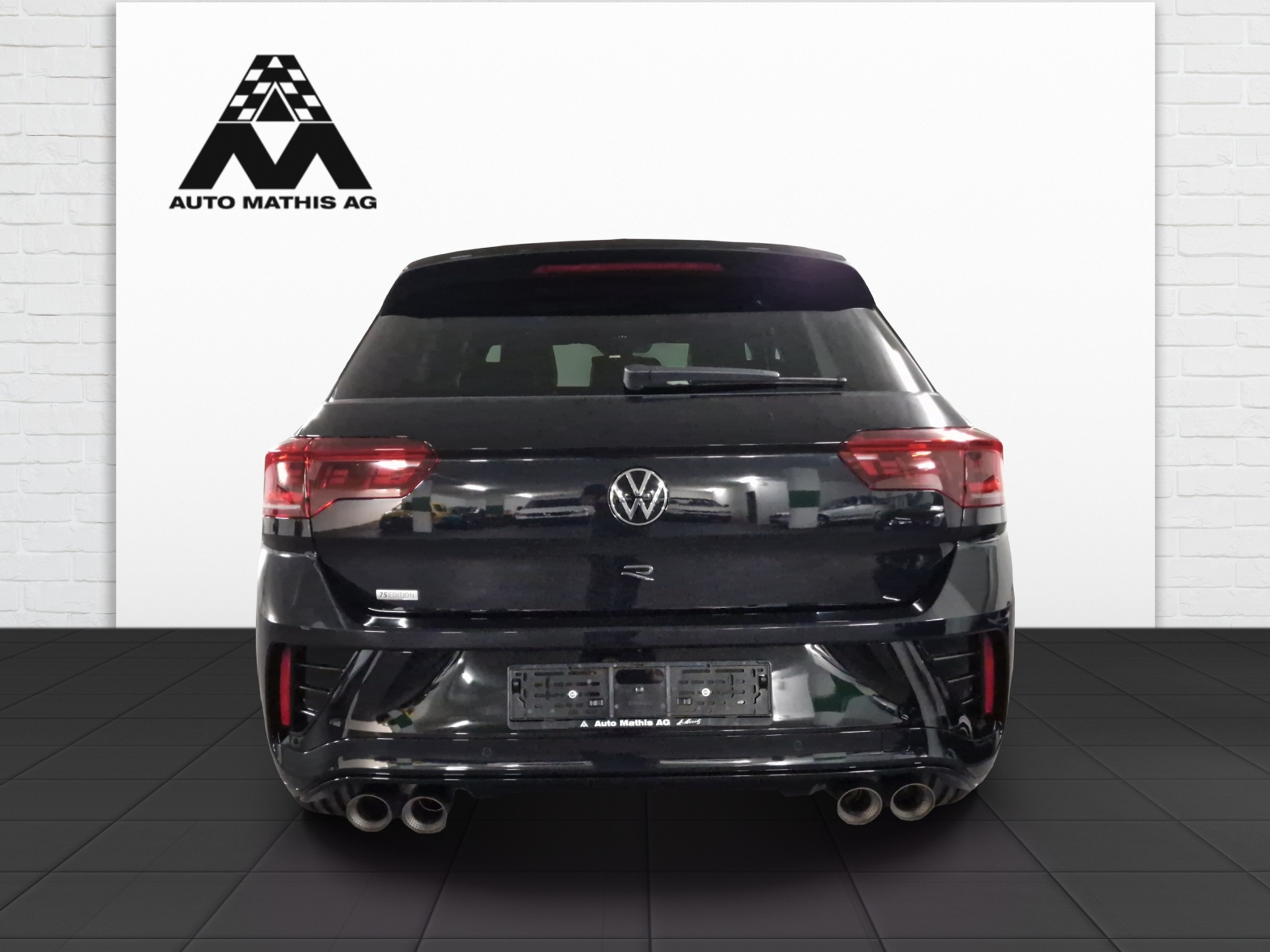 listing desktop thumbnail image 4