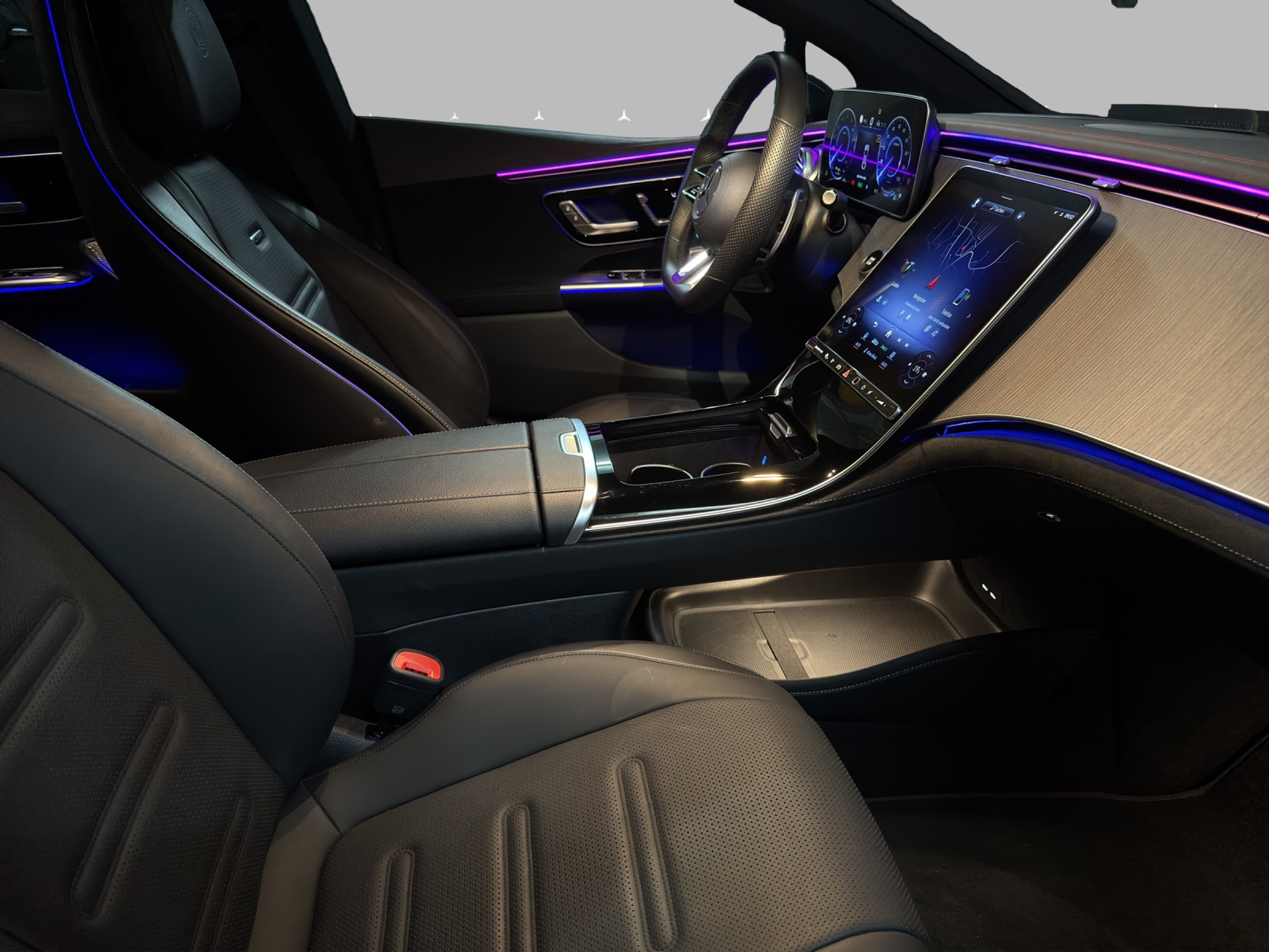 listing desktop thumbnail image 10