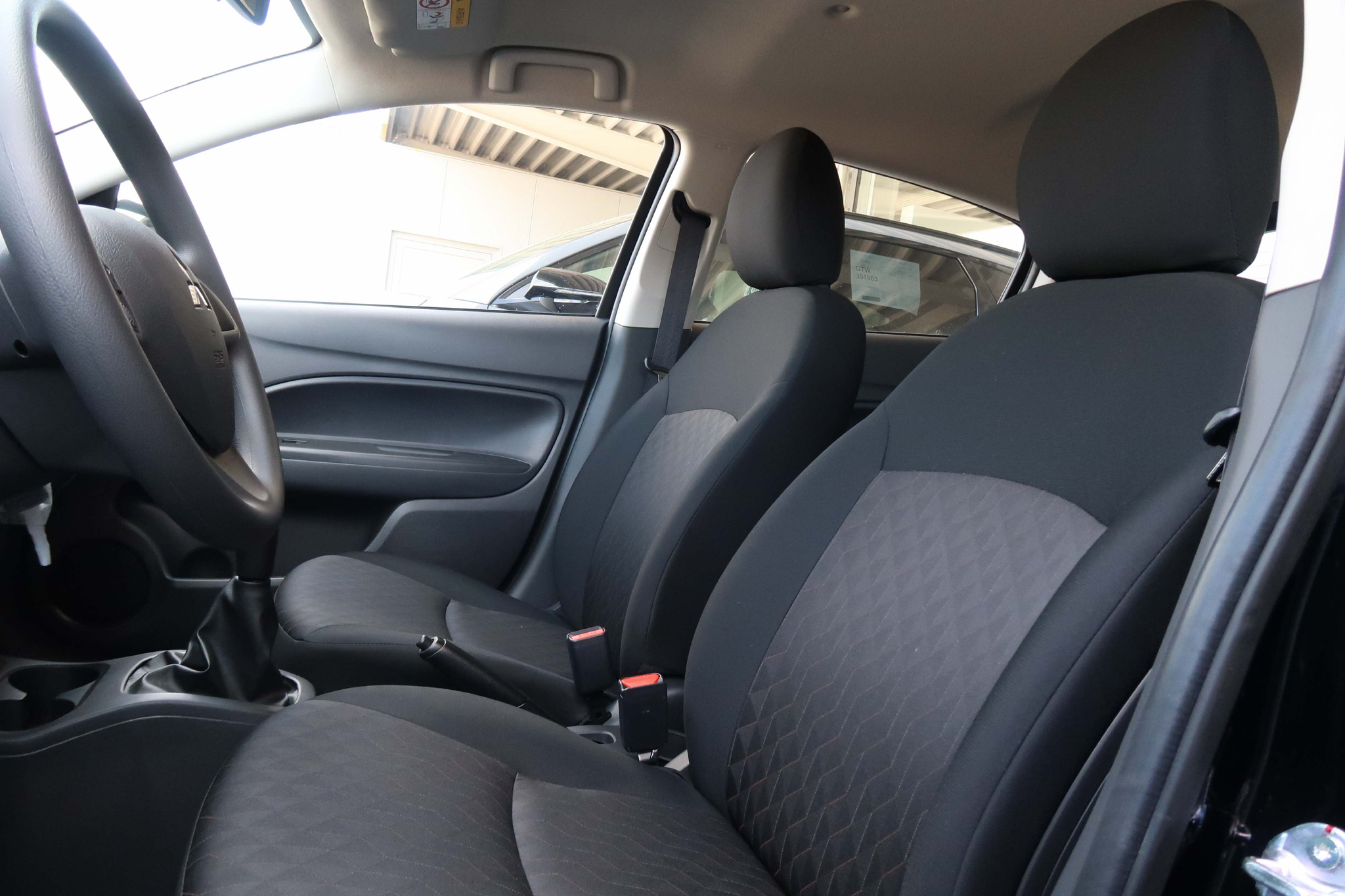 listing desktop thumbnail image 9