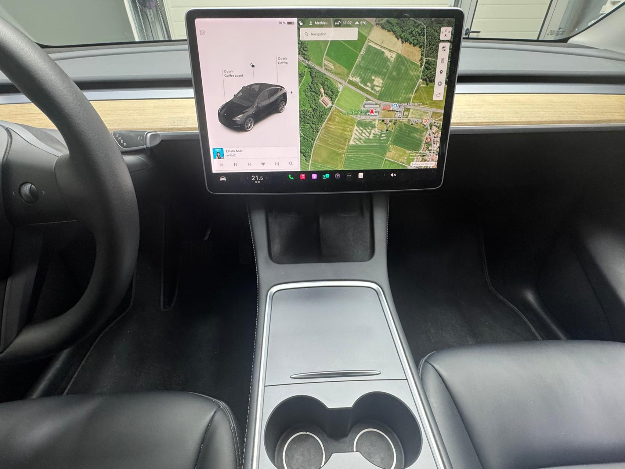 listing desktop thumbnail image 11