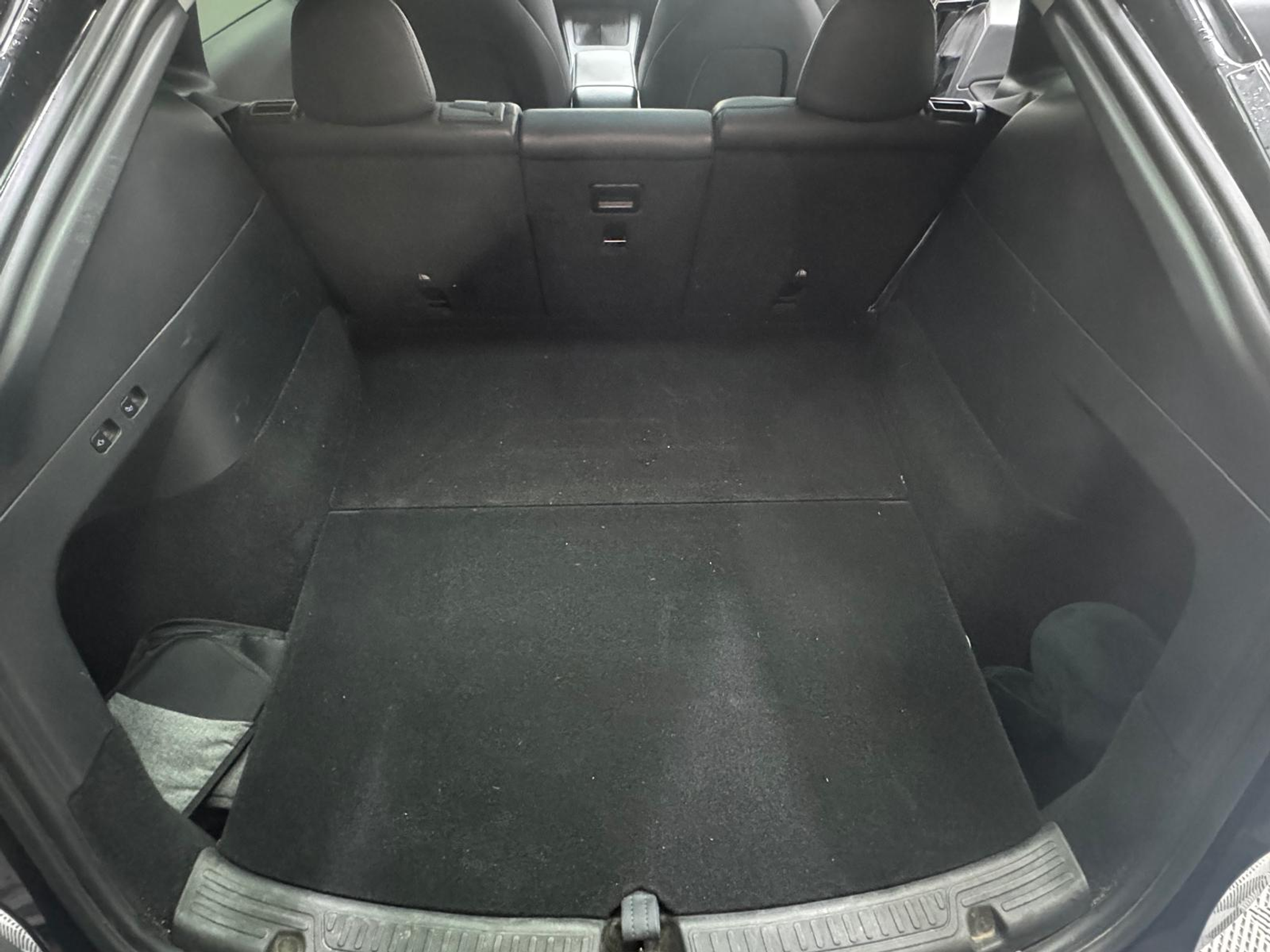 listing desktop thumbnail image 21