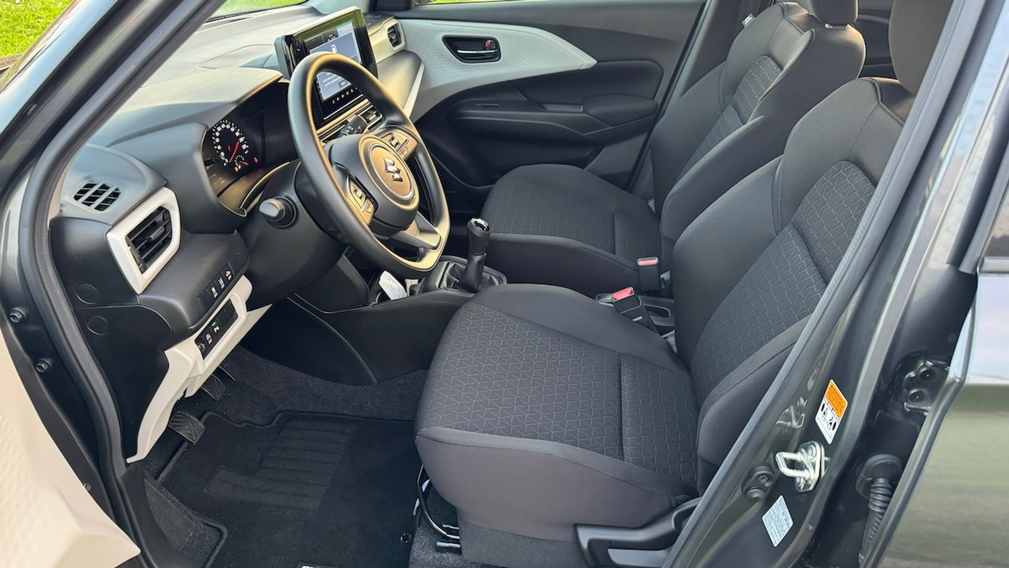 listing desktop thumbnail image 13