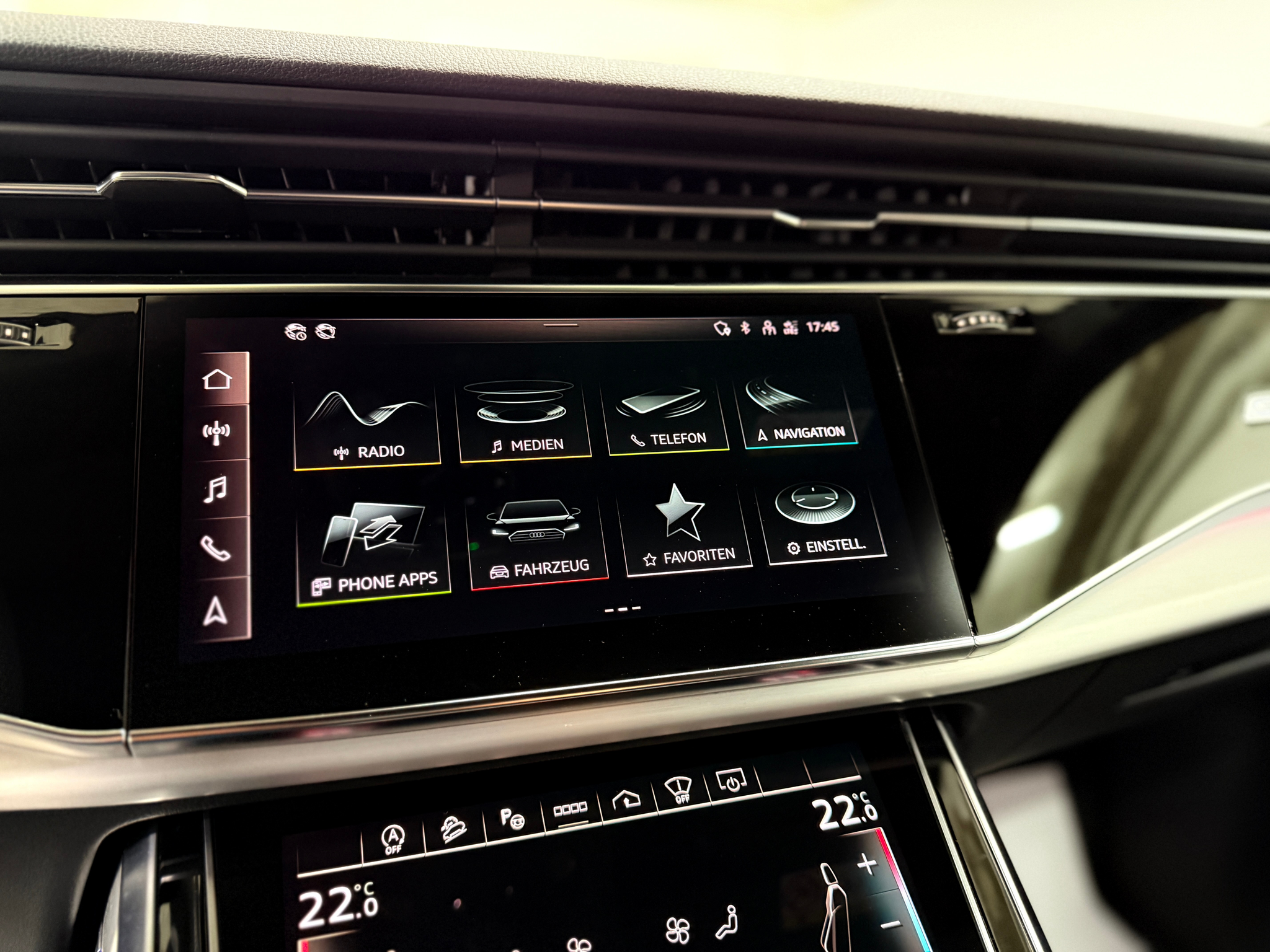 listing desktop thumbnail image 15