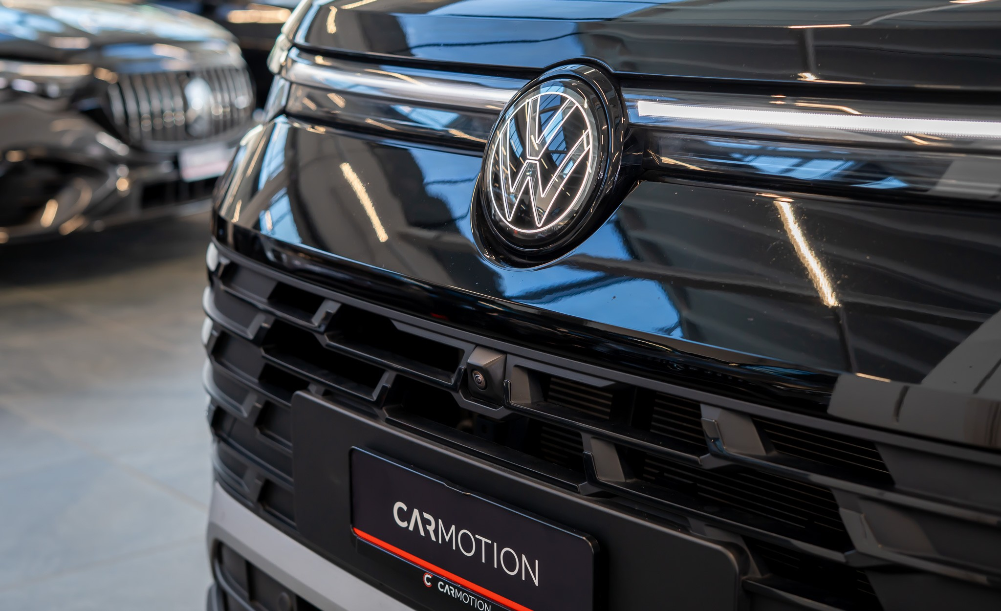 listing desktop thumbnail image 24