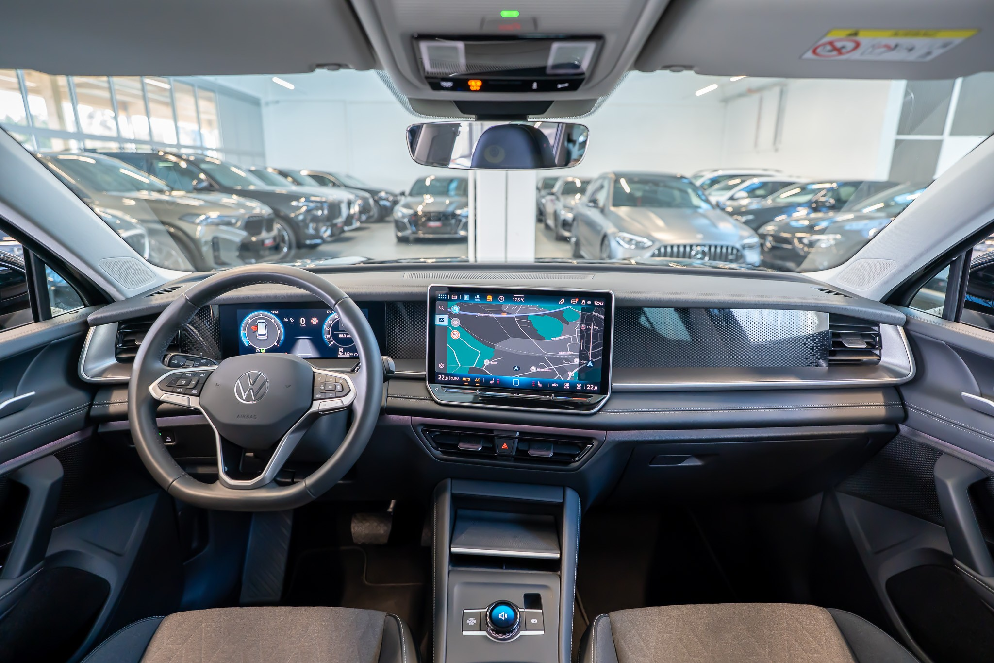 listing desktop thumbnail image 17