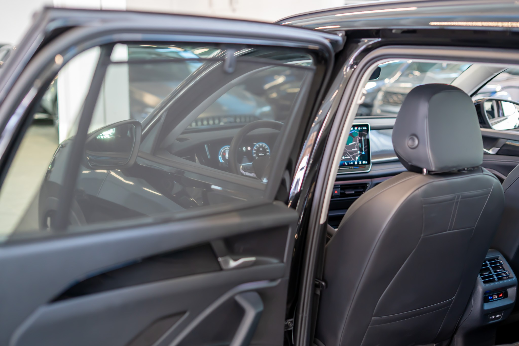 listing desktop thumbnail image 13