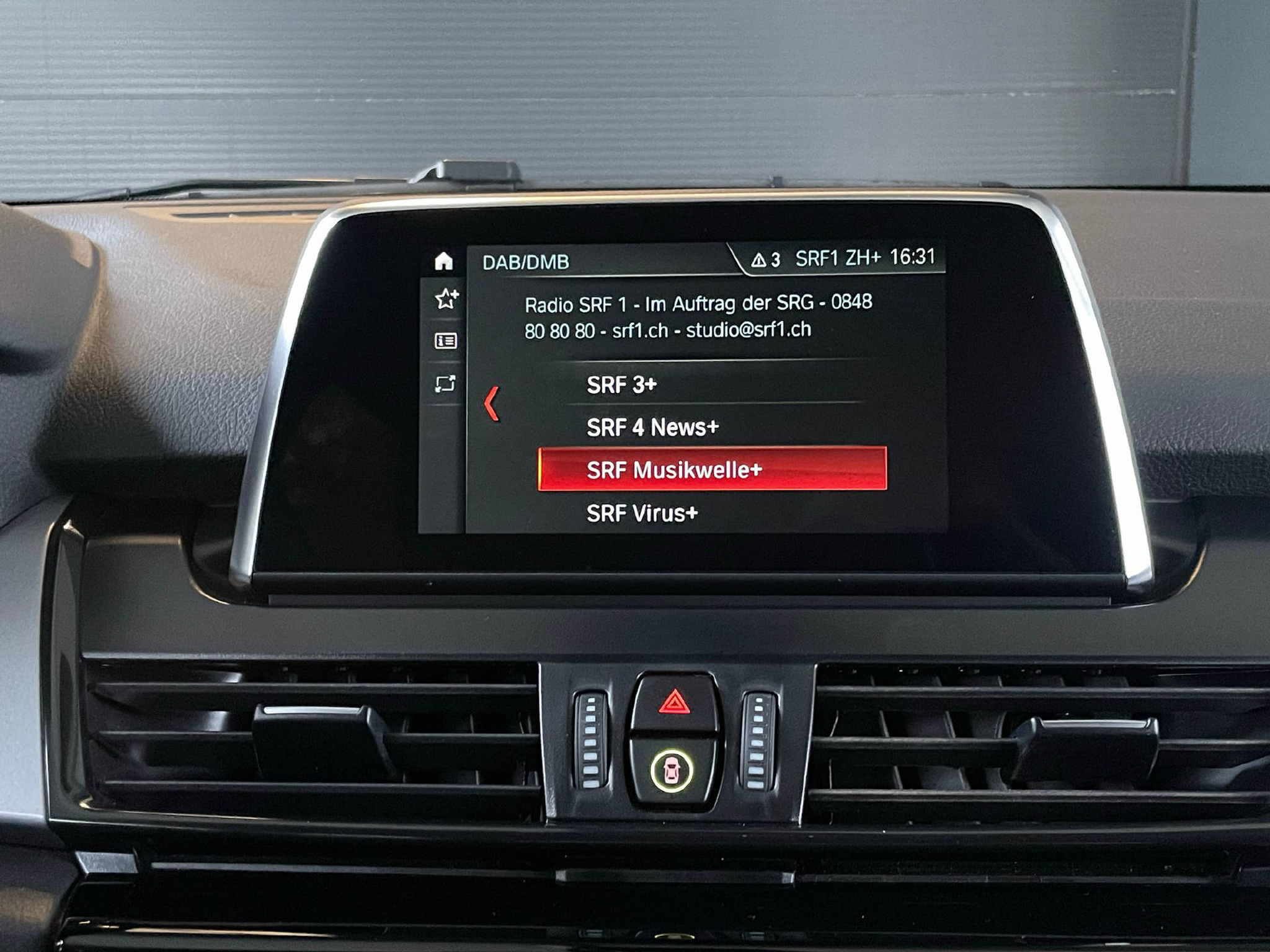 listing desktop thumbnail image 12