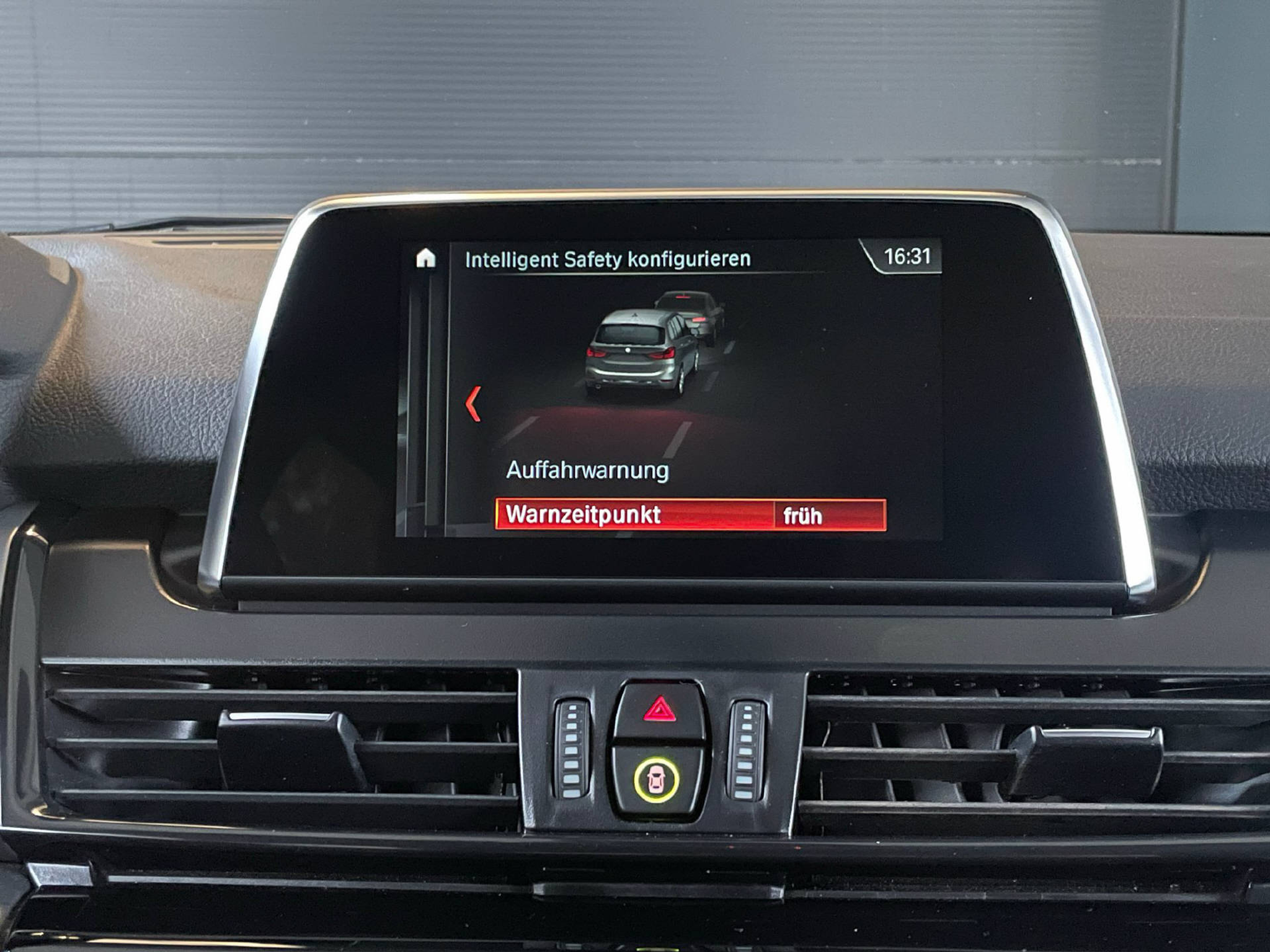 listing desktop thumbnail image 10