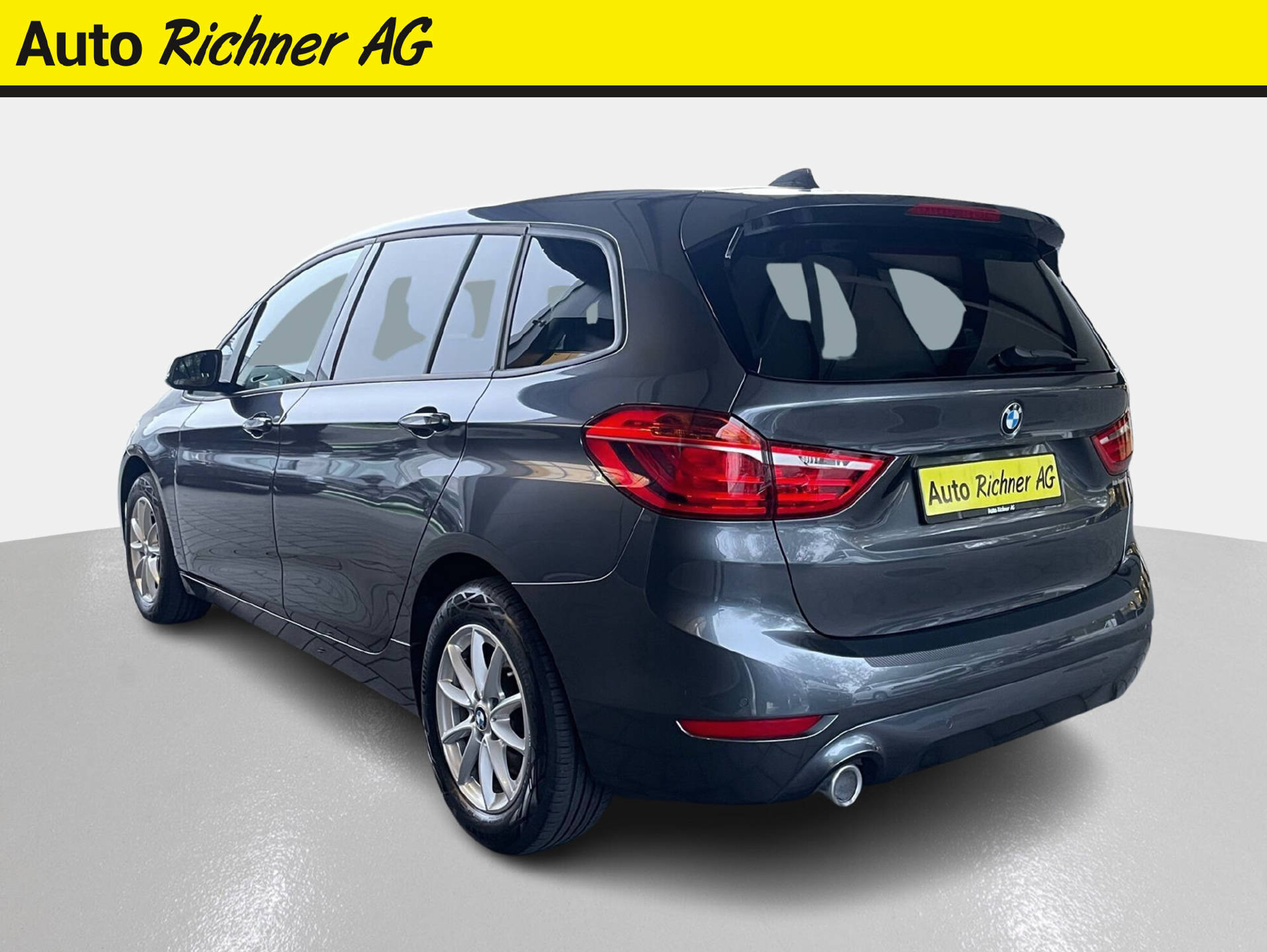 listing desktop thumbnail image 4