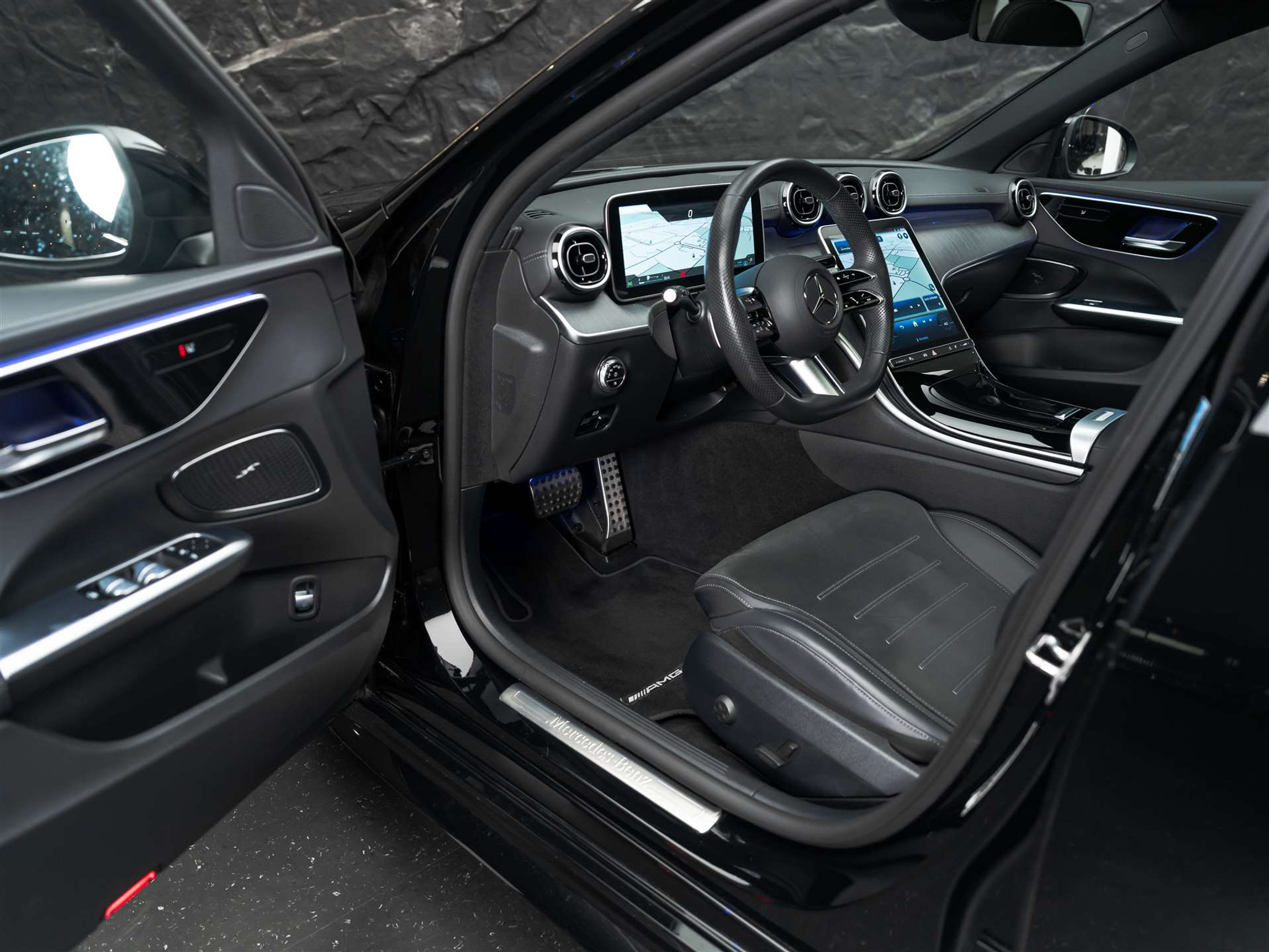 listing desktop thumbnail image 7