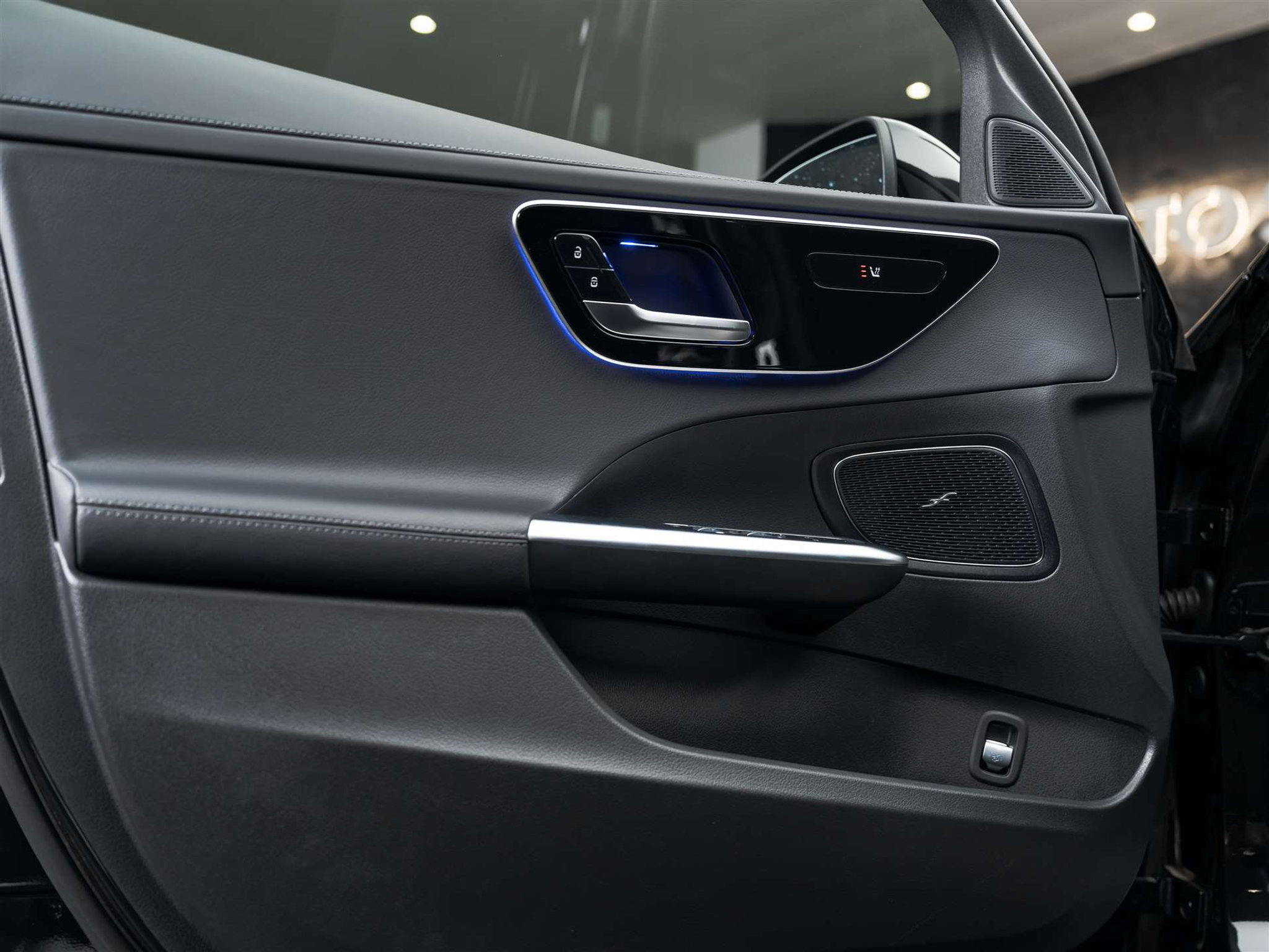 listing desktop thumbnail image 21