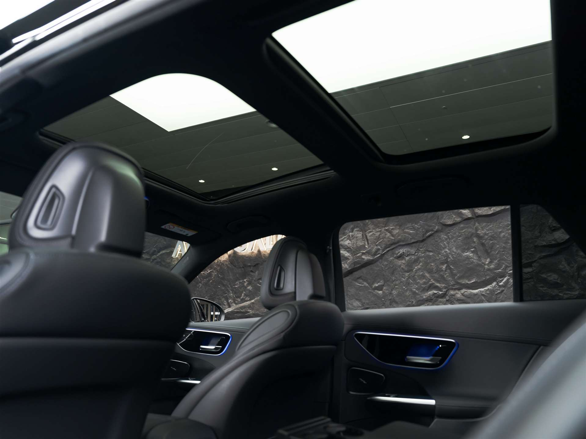 listing desktop thumbnail image 14