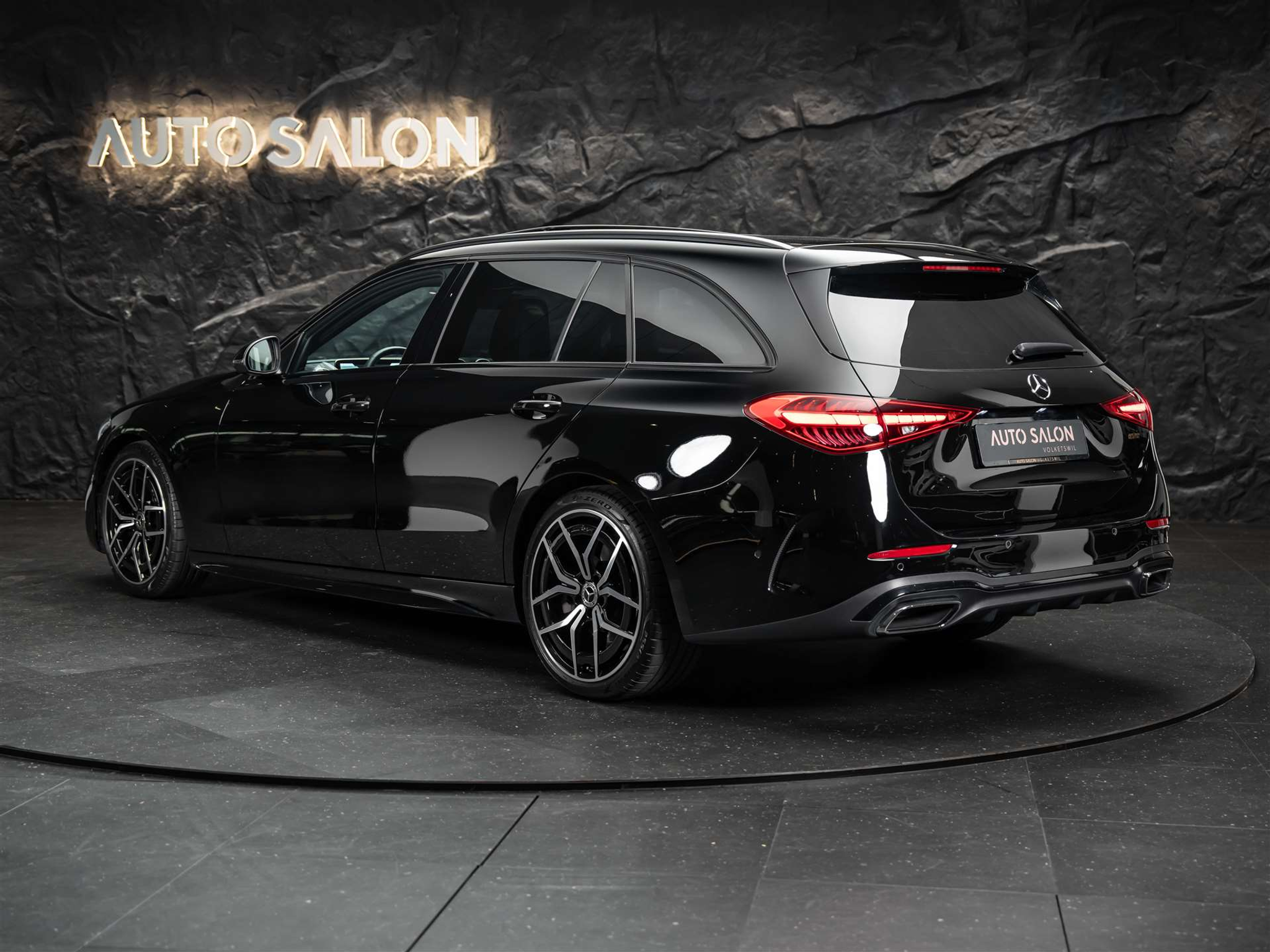 listing desktop thumbnail image 2