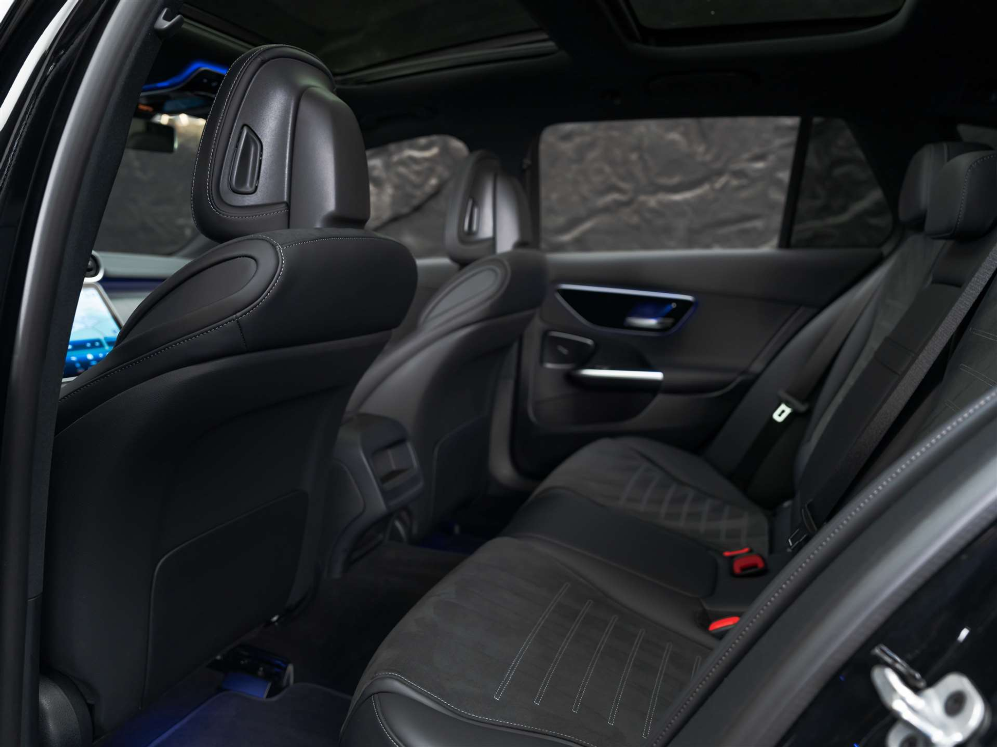 listing desktop thumbnail image 11