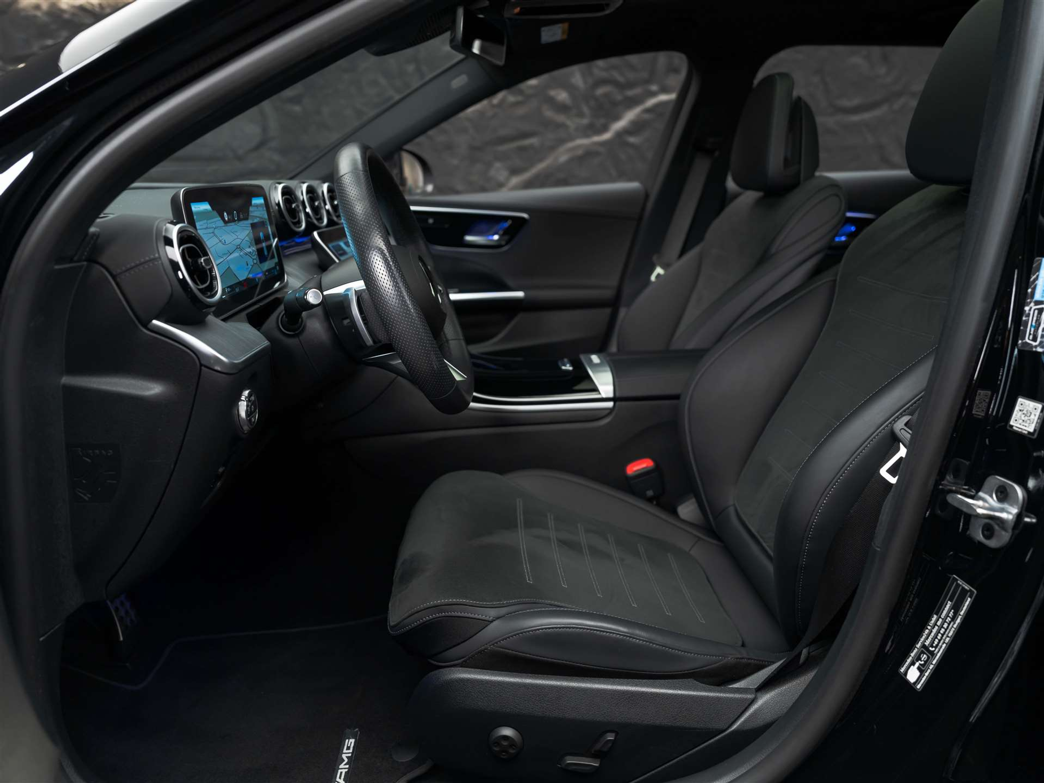 listing desktop thumbnail image 8