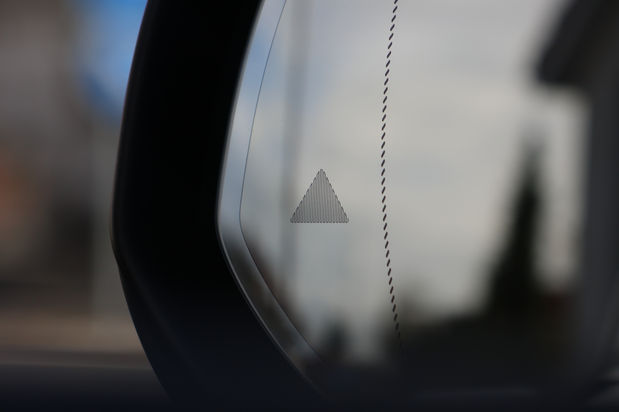 listing desktop thumbnail image 25