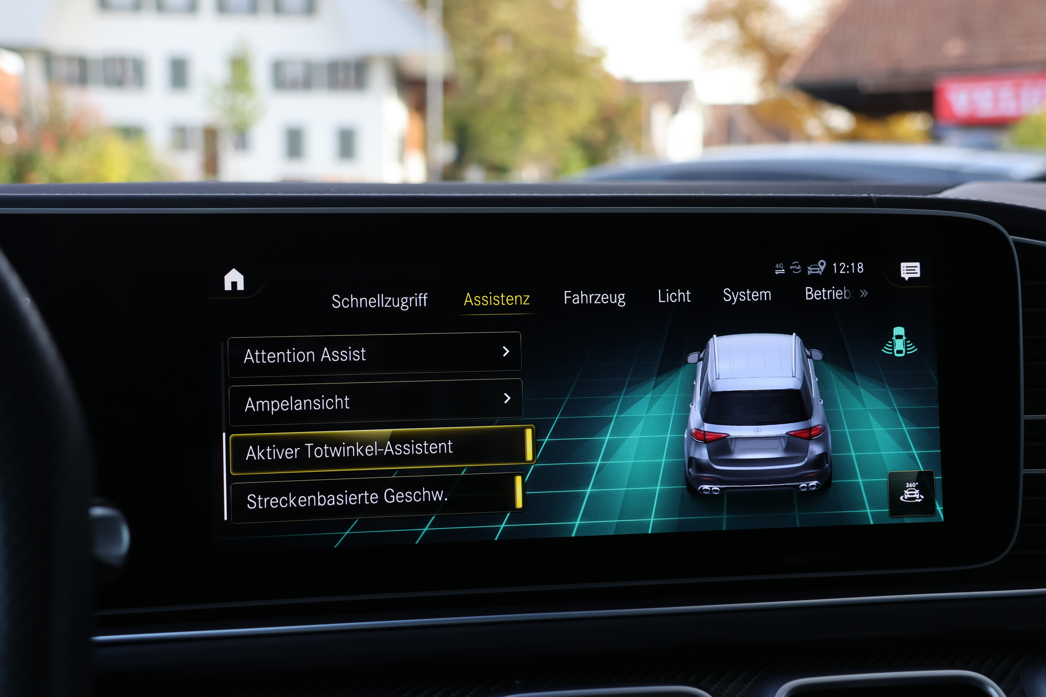 listing desktop thumbnail image 24