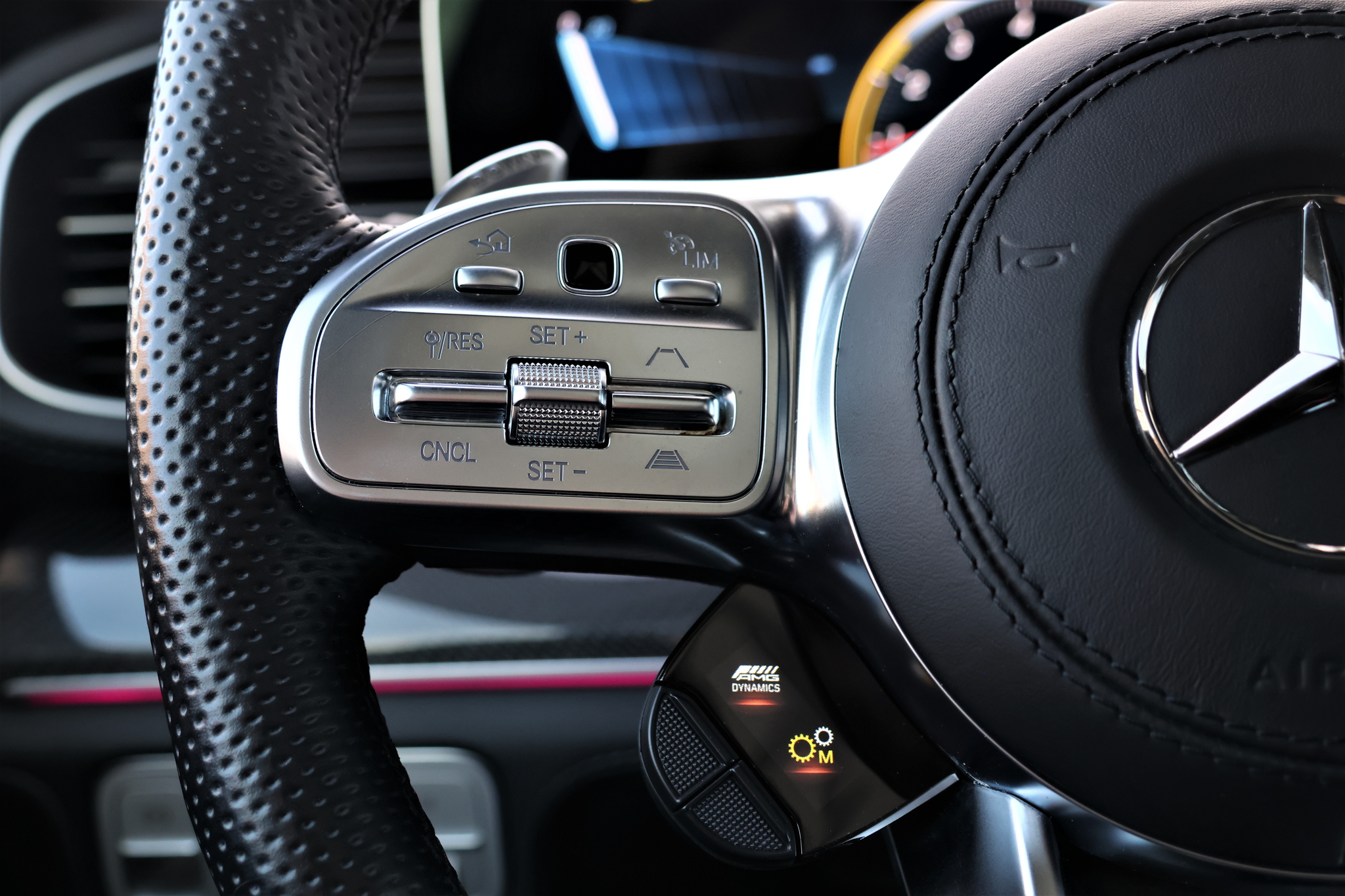 listing desktop thumbnail image 26