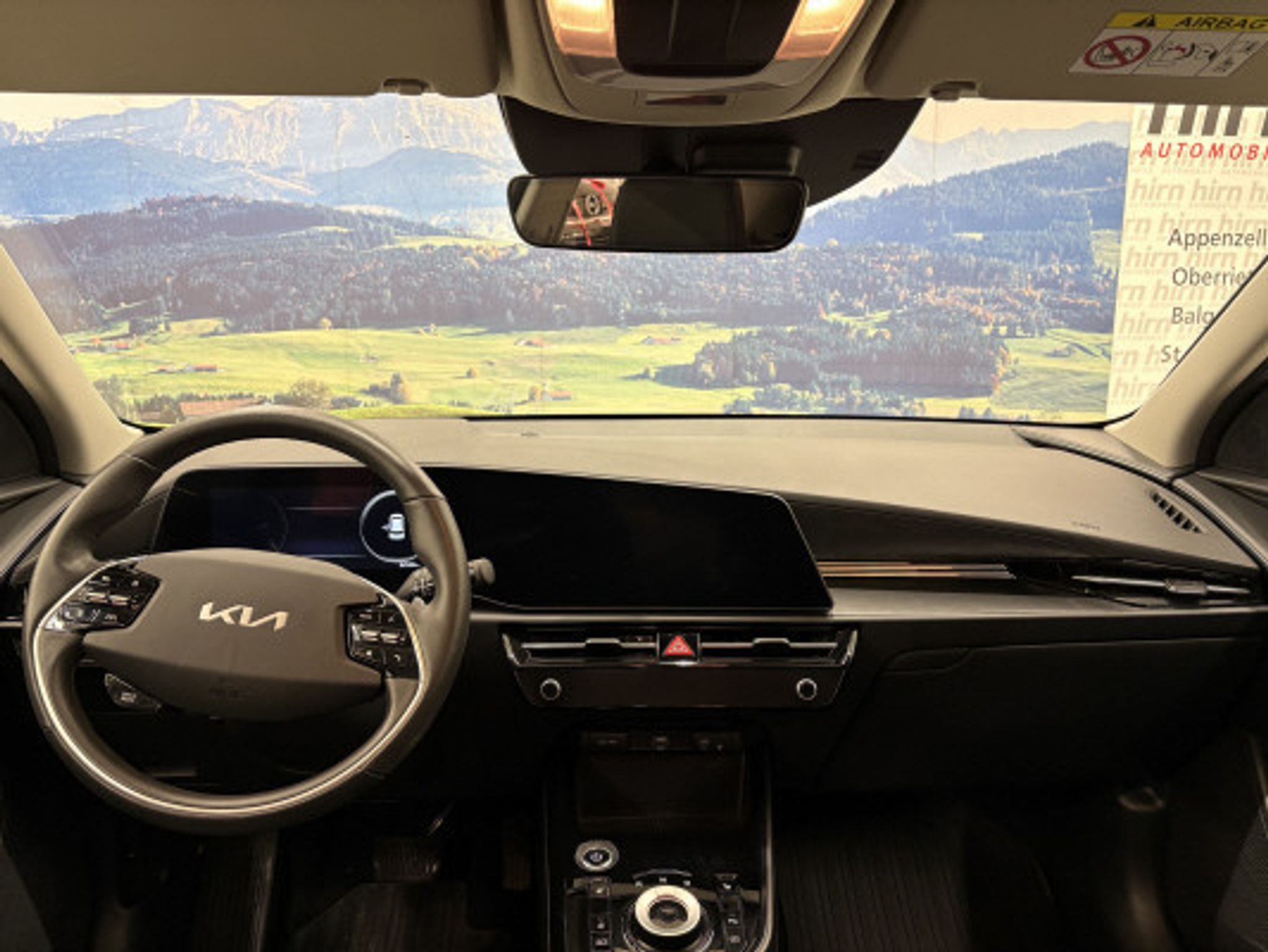 listing desktop thumbnail image 5