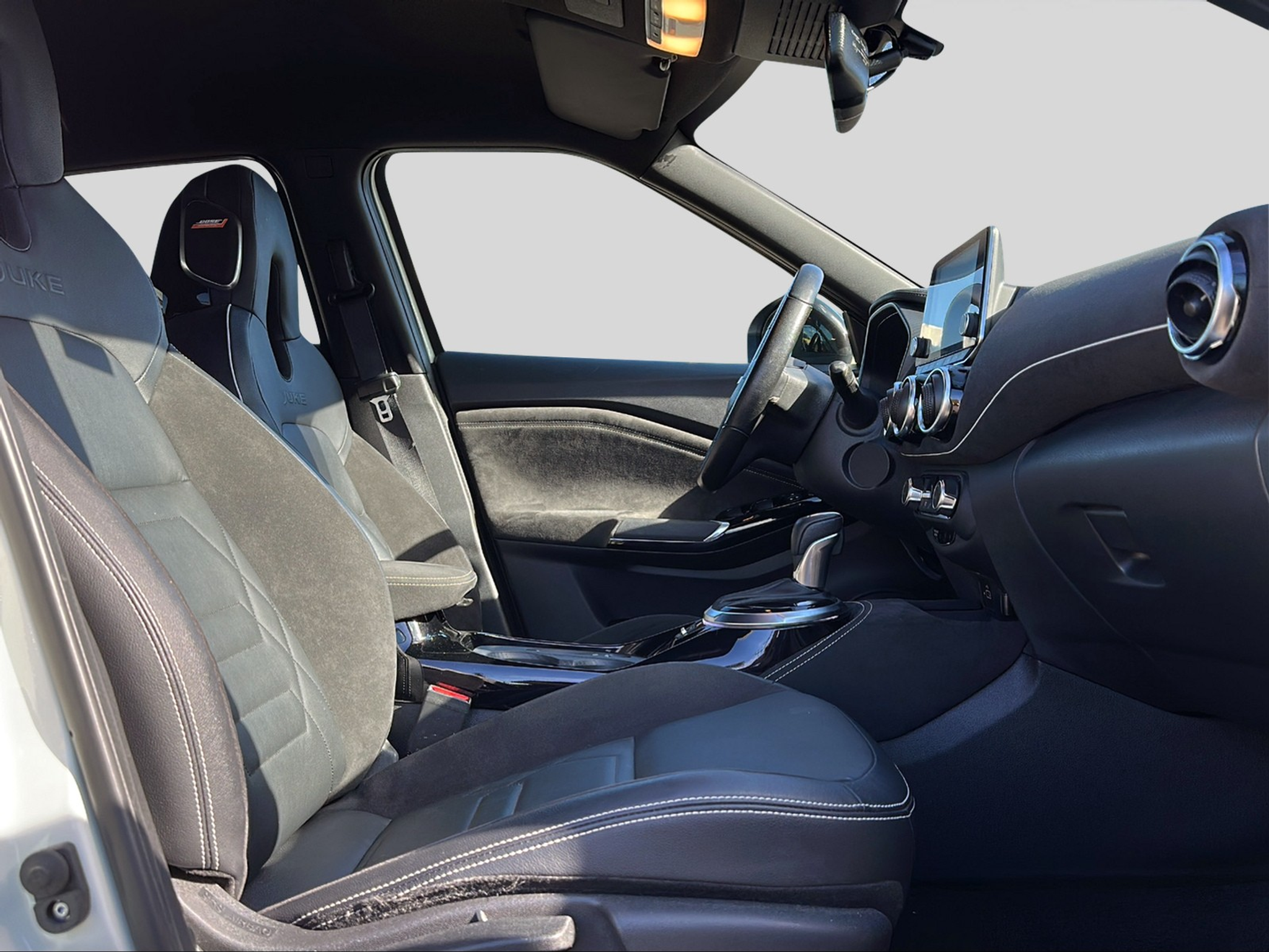 listing desktop thumbnail image 10